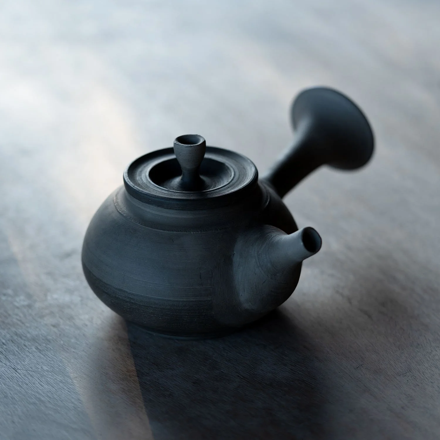 Kyusu théière japonaise prête pour la cuisson, Julien Bernier