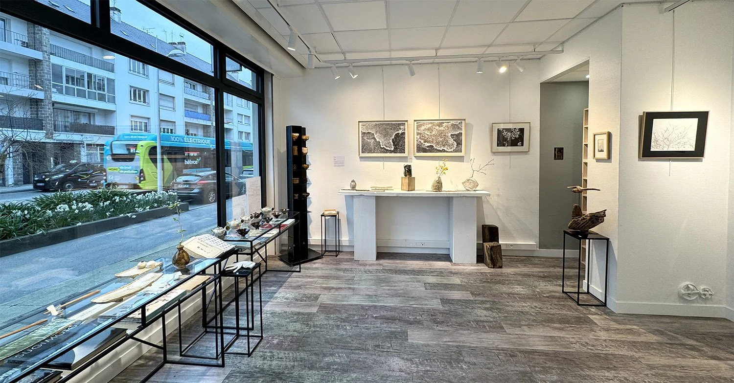 Julien Bernier expose à la galerie Ar Men Du à Saint-Nazaire lors de la semaine du Japon