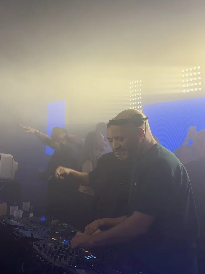 Flashback naar deze heerlijk avond met @stefanvilijn b2b @djapster 

Wie is er bij de volgende editie?

💙🪩