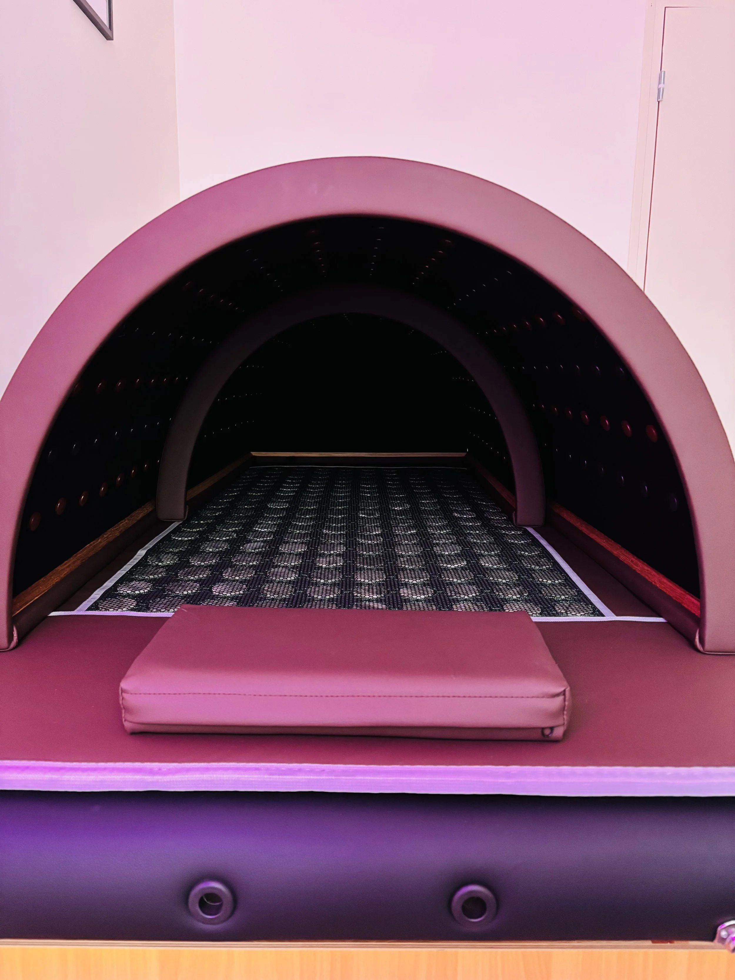 Sauna Japonais pour la détente, la détox, la récupération musculaire, l'apaisement du stress, un meilleur sommeil.