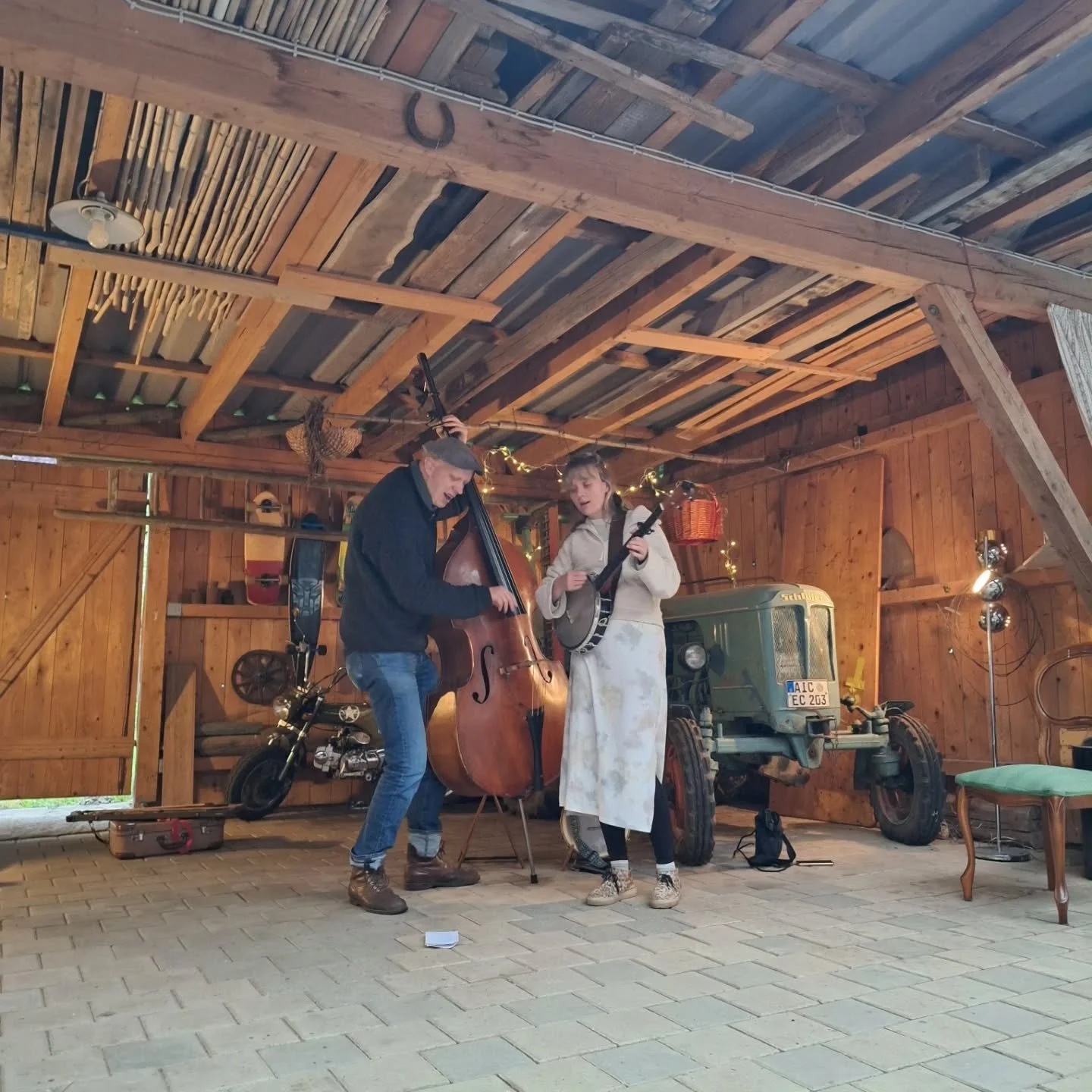 Danke an @couchfestivalsob, @volksbadbuckau, @wasserkraftwerk_haag und @stiftung.bethel, dass wir dabei sein durften! Was f&uuml;r eine gro&szlig;artige Tour! 

Wir freuen uns mega, ank&uuml;ndigen zu k&ouml;nnen, dass wir bald nach Schottland fliege
