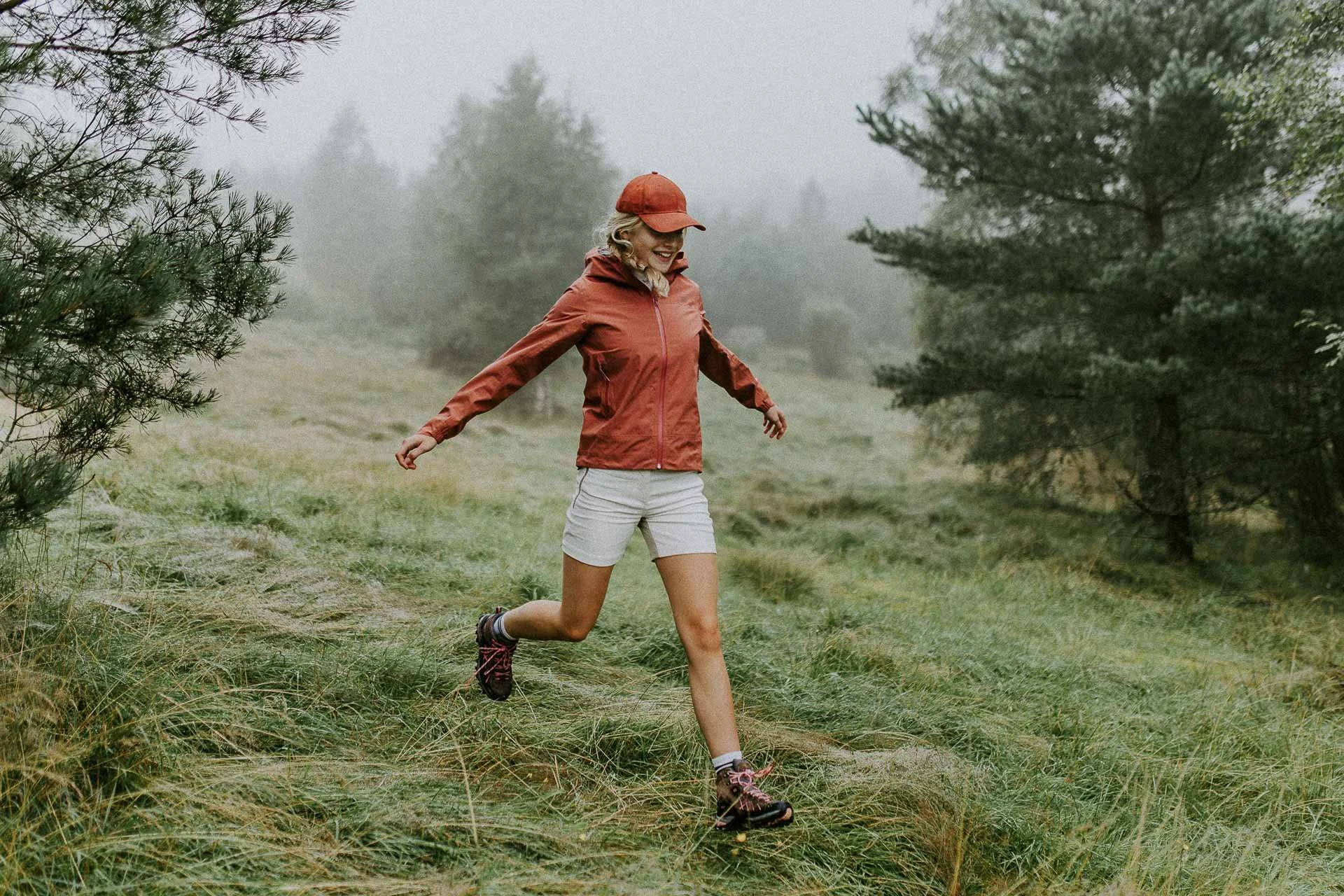 Bilder av modeller, junior, fra fotografering for Skogstad Junior tatt ved Preikestolen Basecamp
