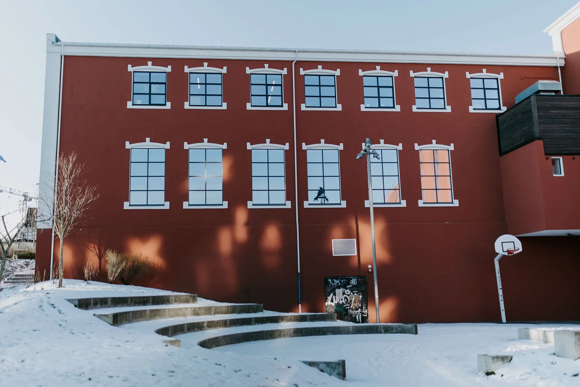 Tou scene oversiktsbilde naturlig lys, reklamefotografering for stavanger kommune, områdesatsingen på Storhaug tatt på vinteren i snø og lav sol