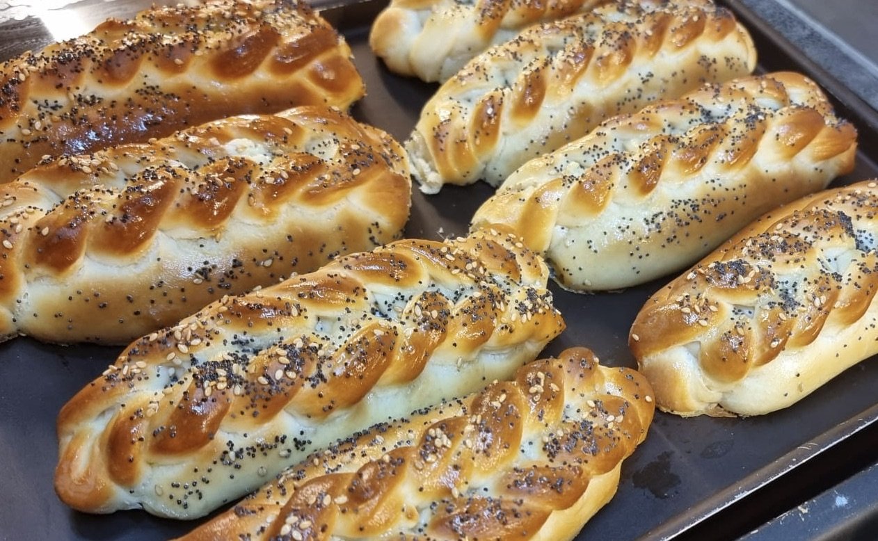 Pains au lait tressés