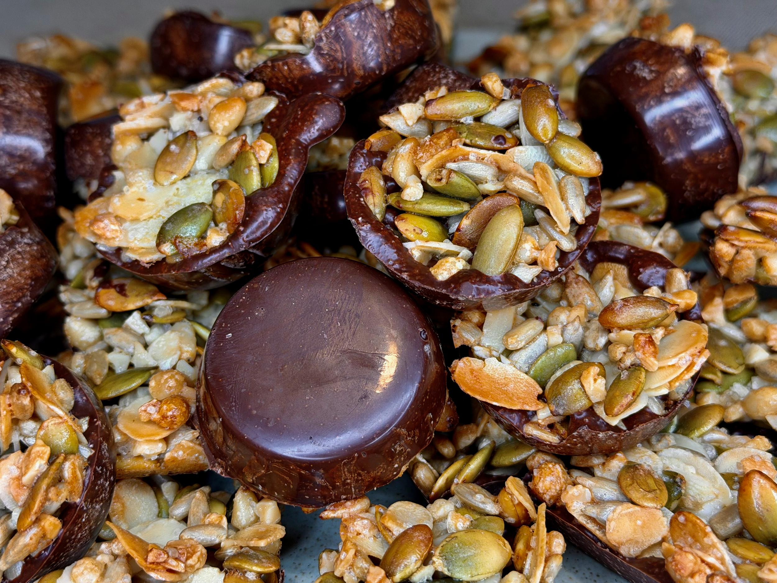 petits gâteaux aux céréales et au chocolat noir