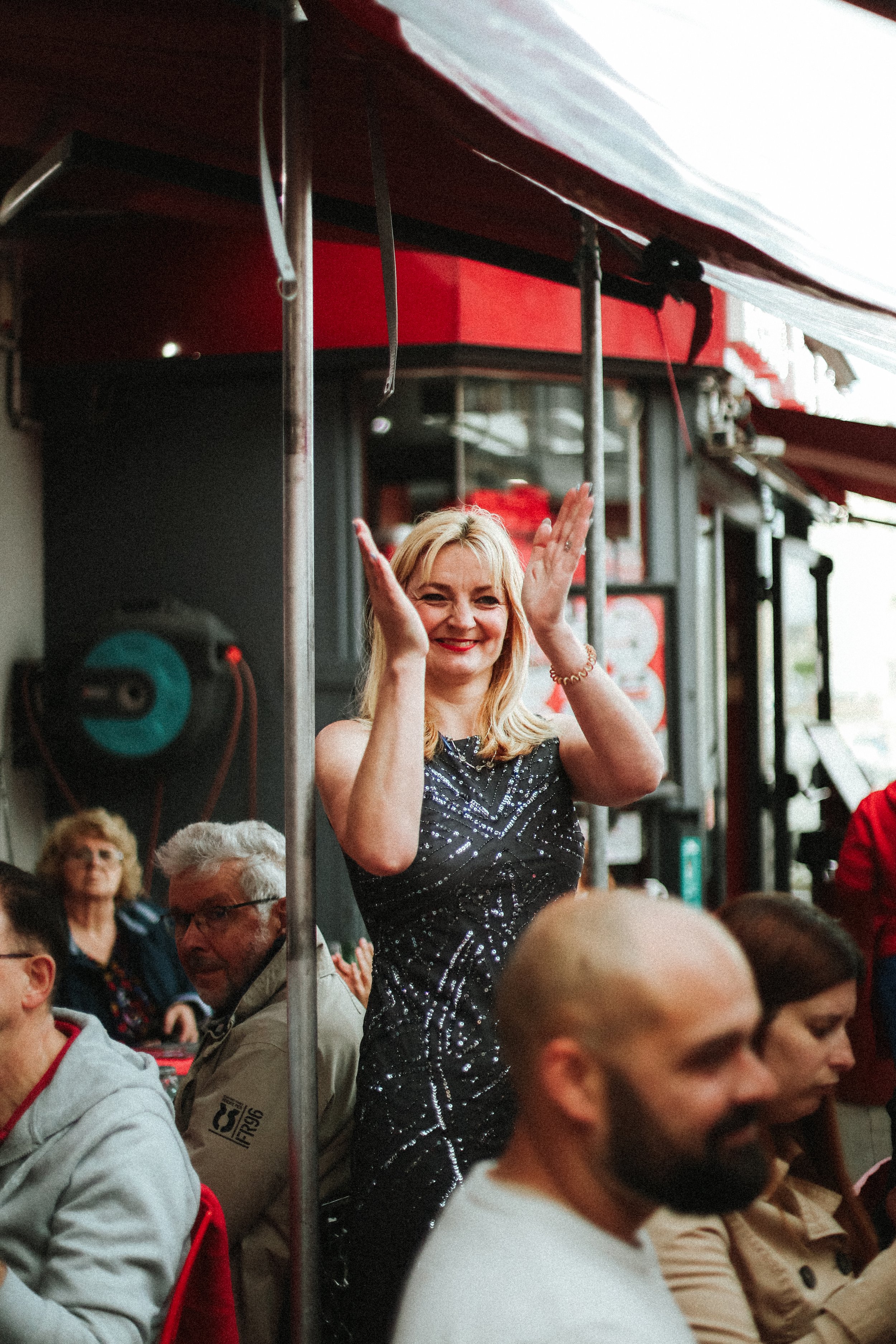 Photographe Coporate Photographe Produits Photographe Mode Photographe Portrait Pro Café Du Port Cherbourg