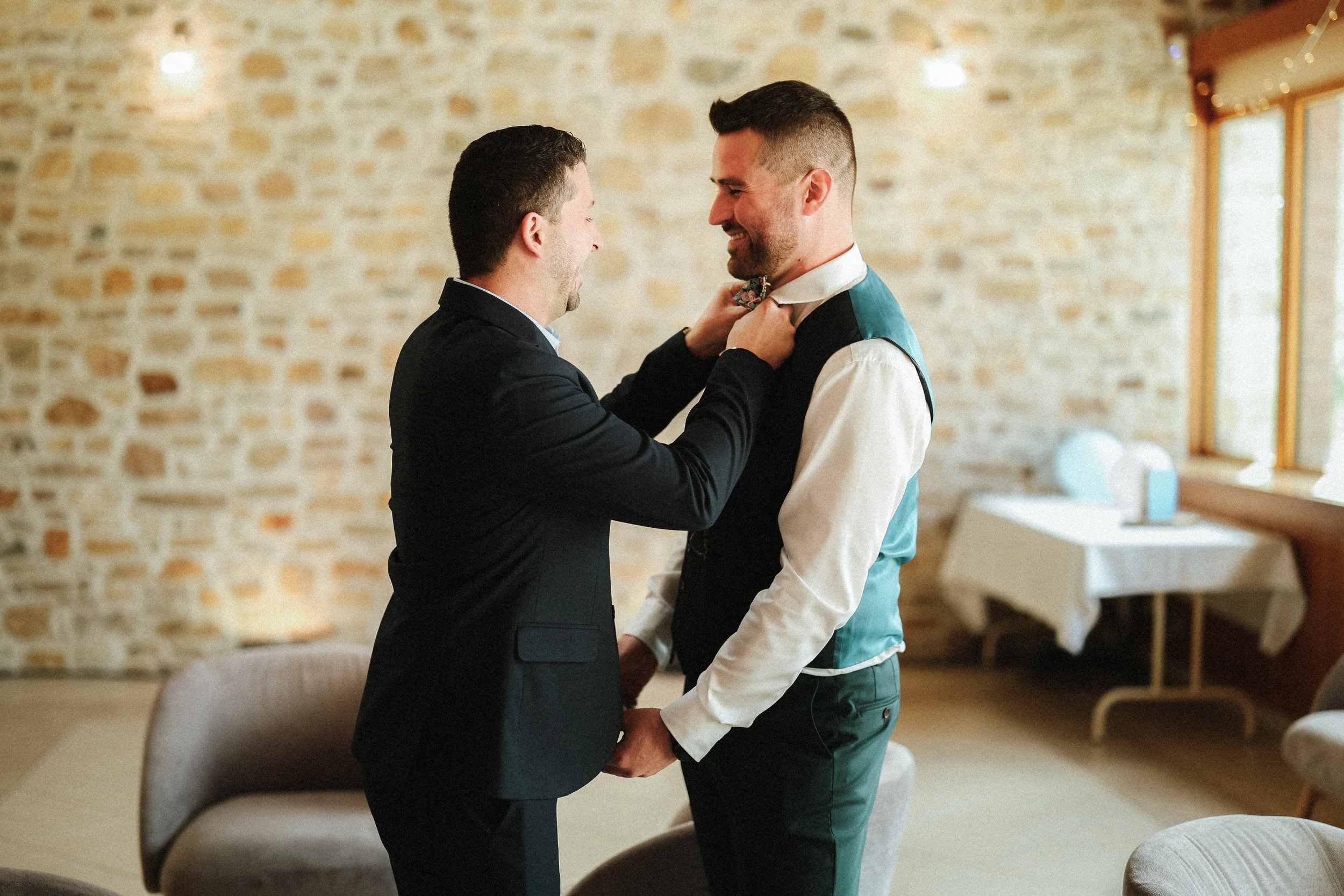 Photographe mariage luxe éditorial authentique spontané vintage Cherbourg Manche Caen Calvados Rouen Le Havre Seine-Maritime Normandie