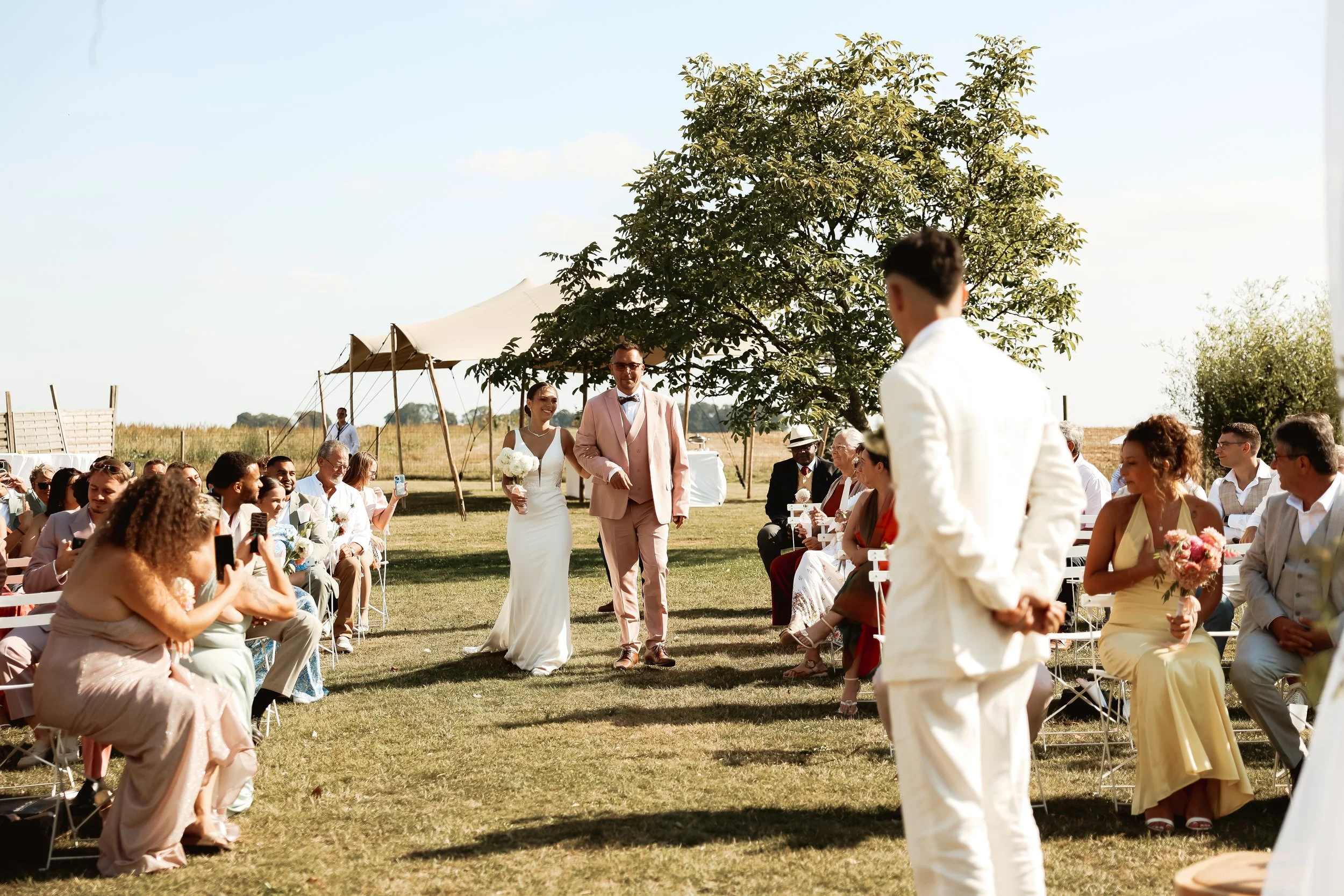 Photographe mariage émotion documentaire edito authentique Cherbourg Manche Normandie France Europe