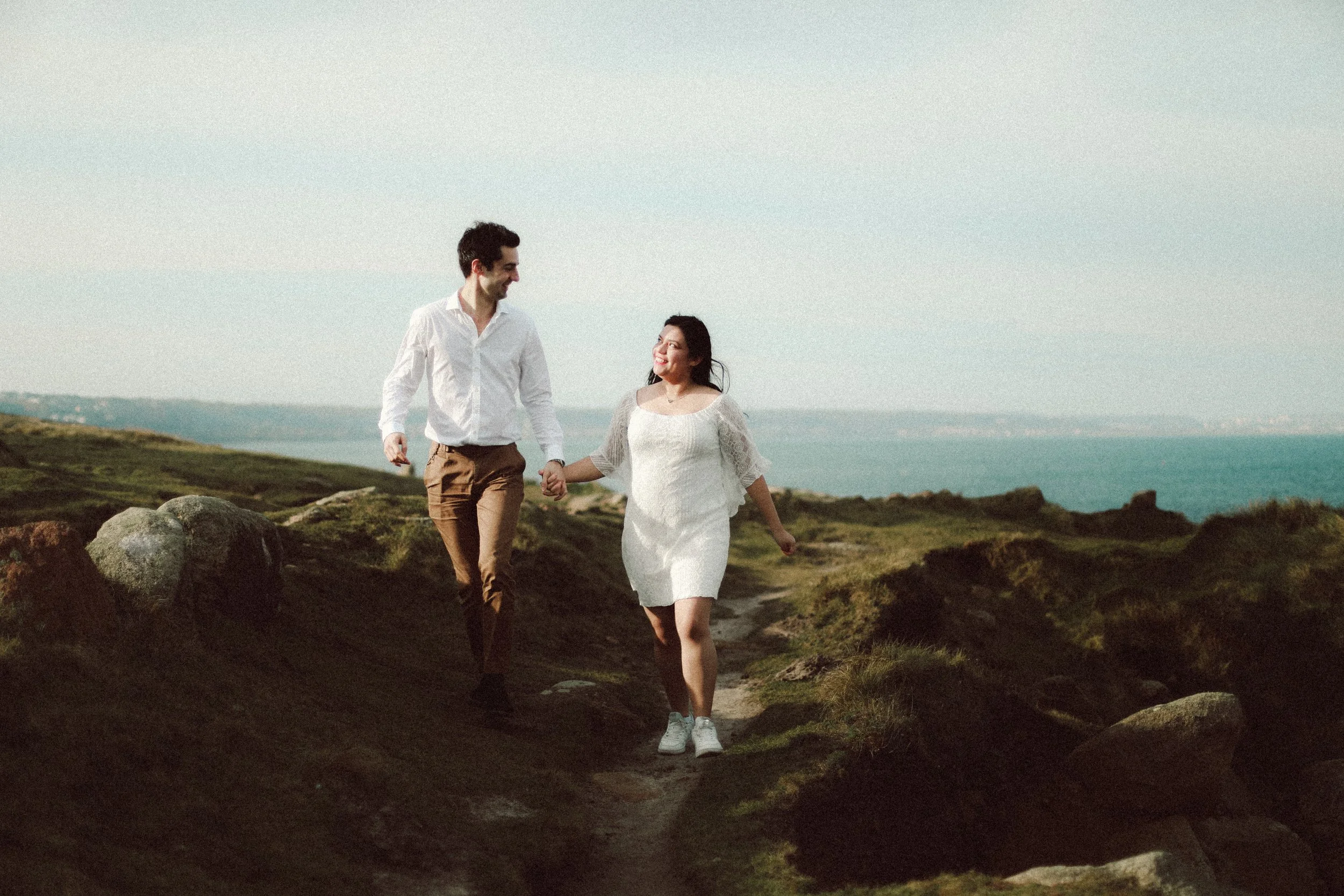 Photographe couple Photographe engagement Photographe Elopement authentique spontané vintage Cherbourg Manche Normandie