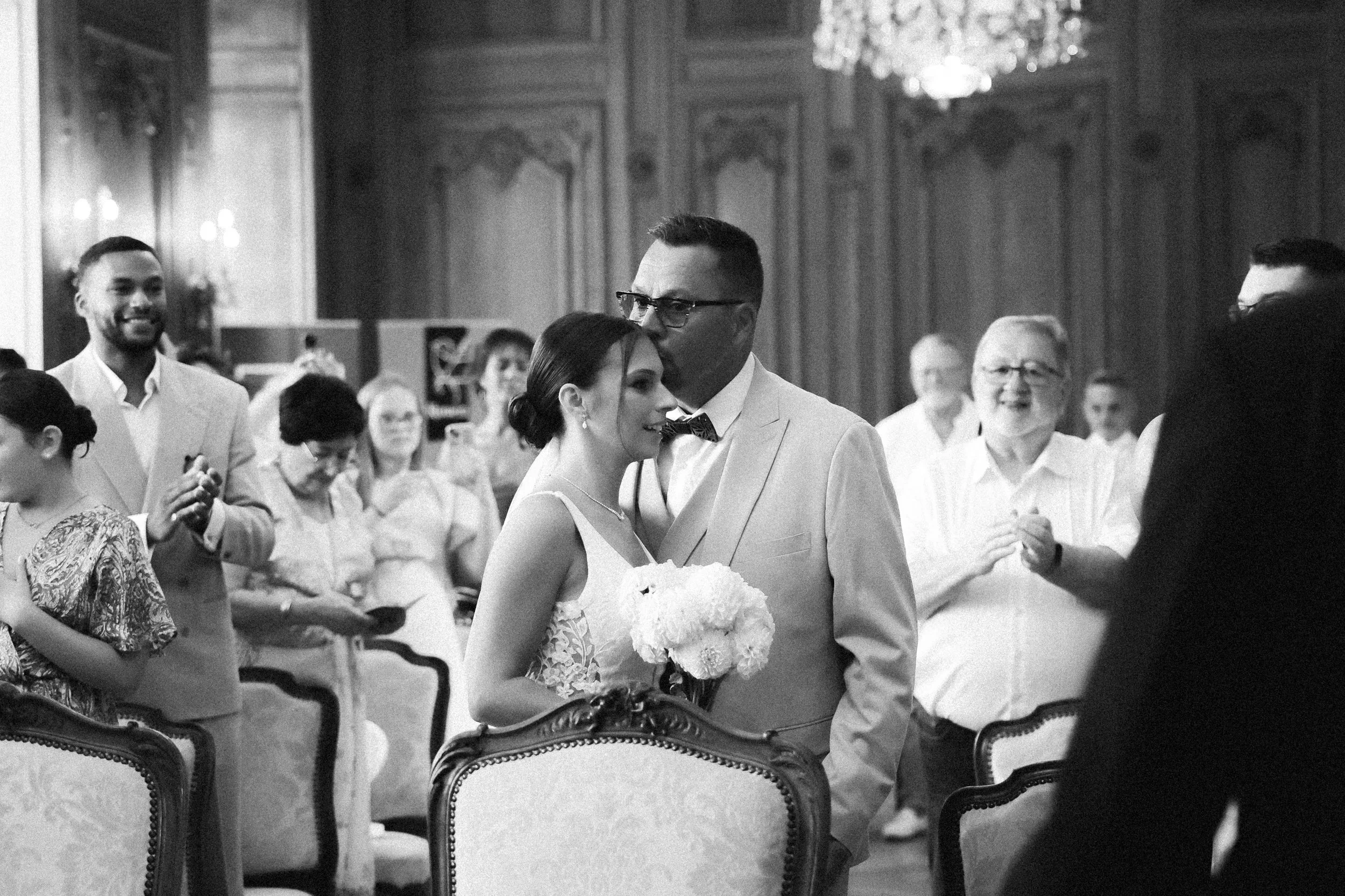 Photographe de mariage civil Cherbourg Manche Normandie 
Mairie de Rouen
Photos numériques digital et photos polaroïd