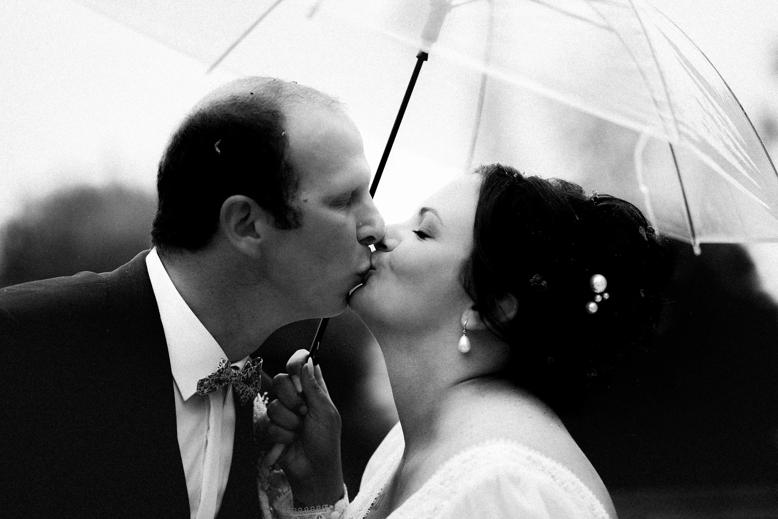 Photographe de mariage civil Cherbourg Manche Normandie 
Mairie de Sainte-Croix-Hague
Photos numériques digital et photos polaroïd 