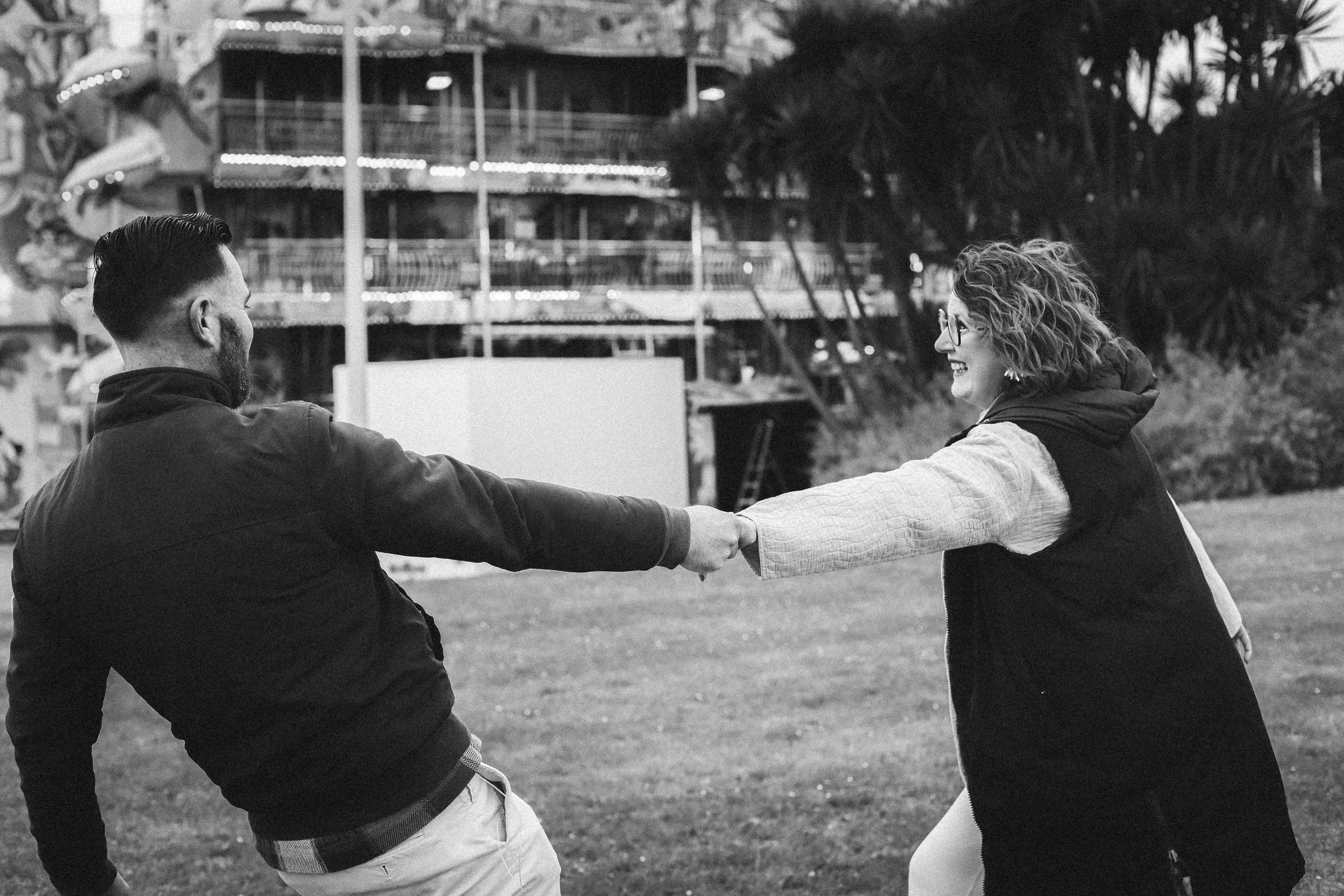 Photographe couple séance photo fête foraine Cherbourg Normandie