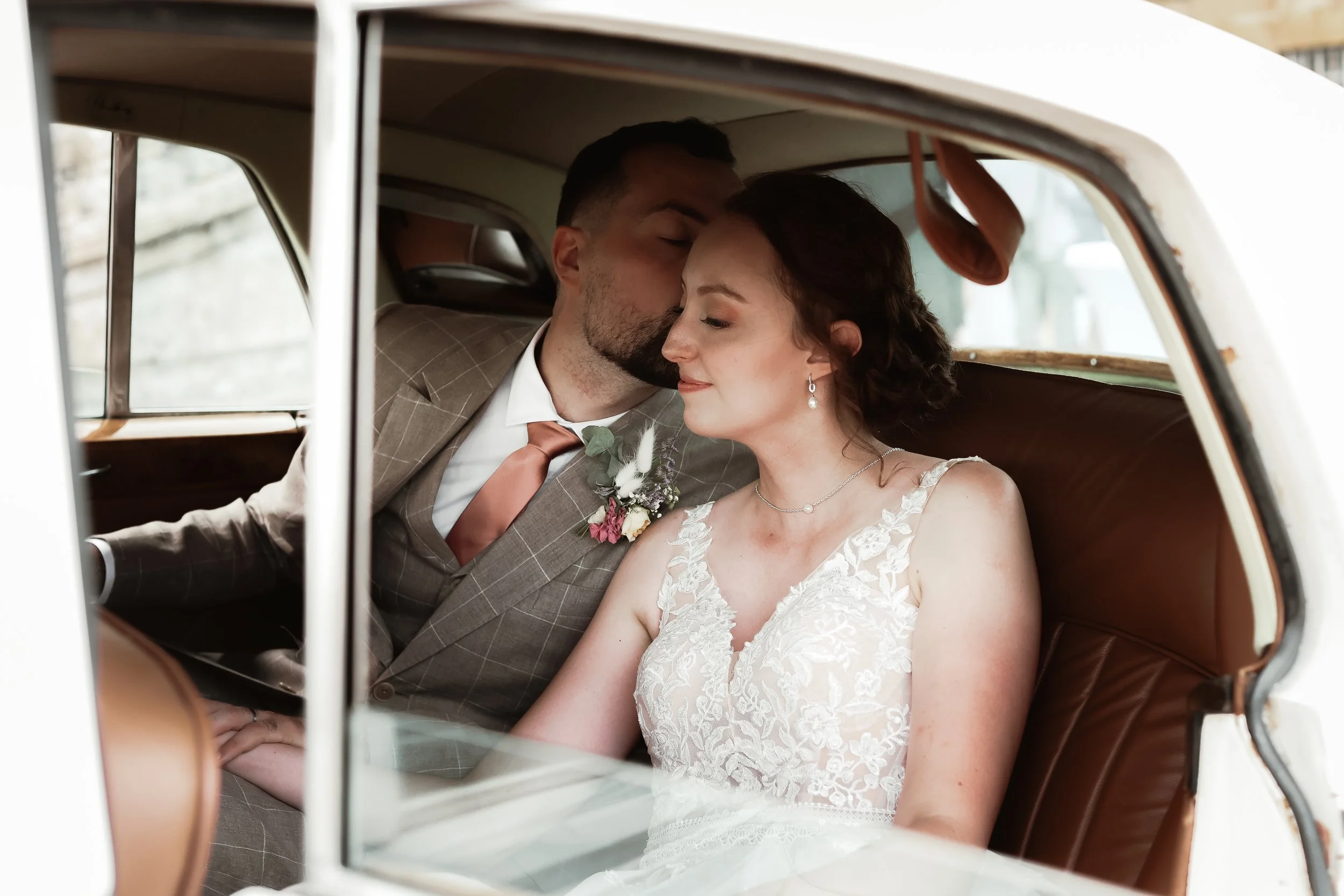 Photographe mariage émotion documentaire edito authentique Cherbourg Manche Normandie France Europe