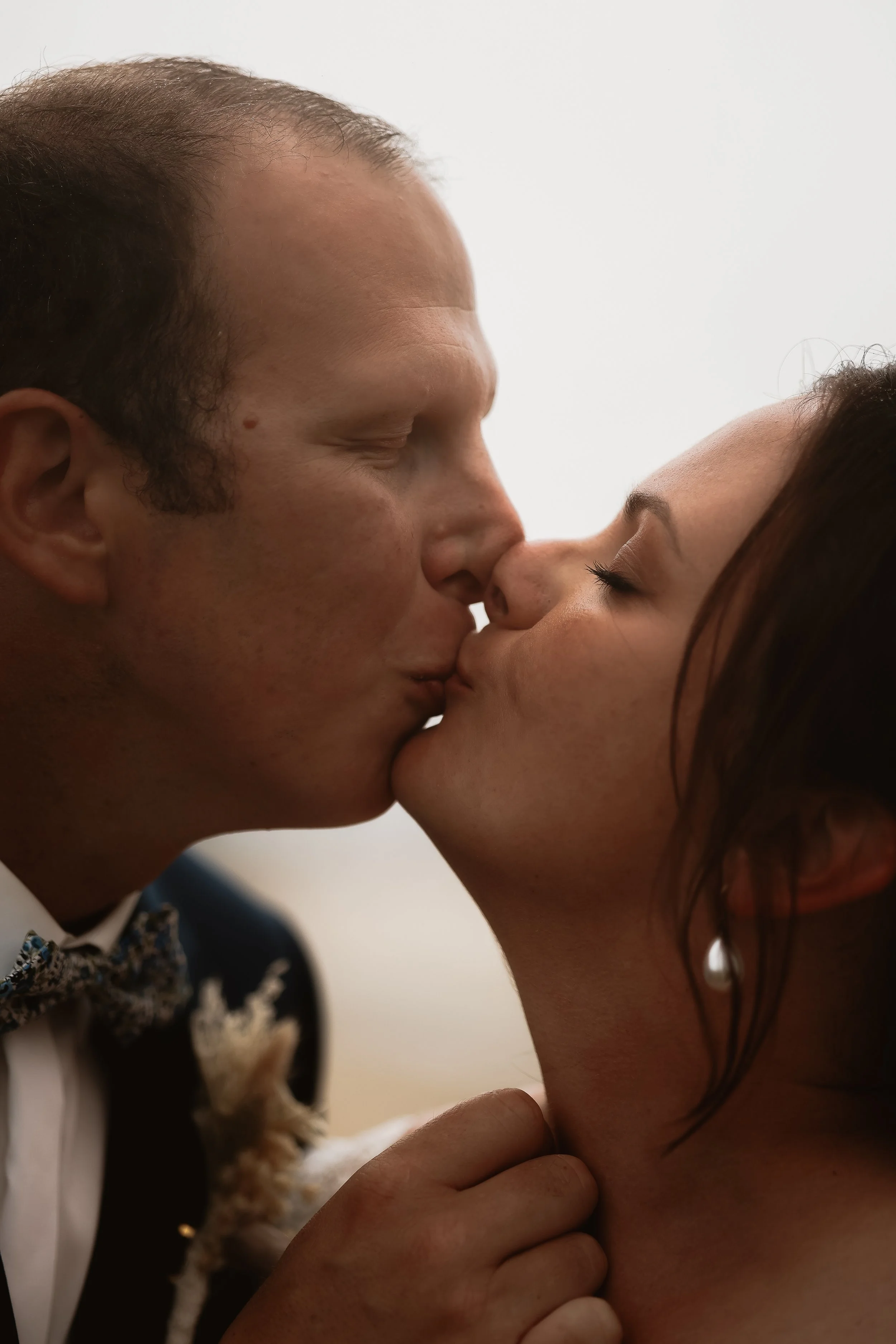 Photographe mariage émotion documentaire edito authentique Cherbourg Manche Normandie France Europe