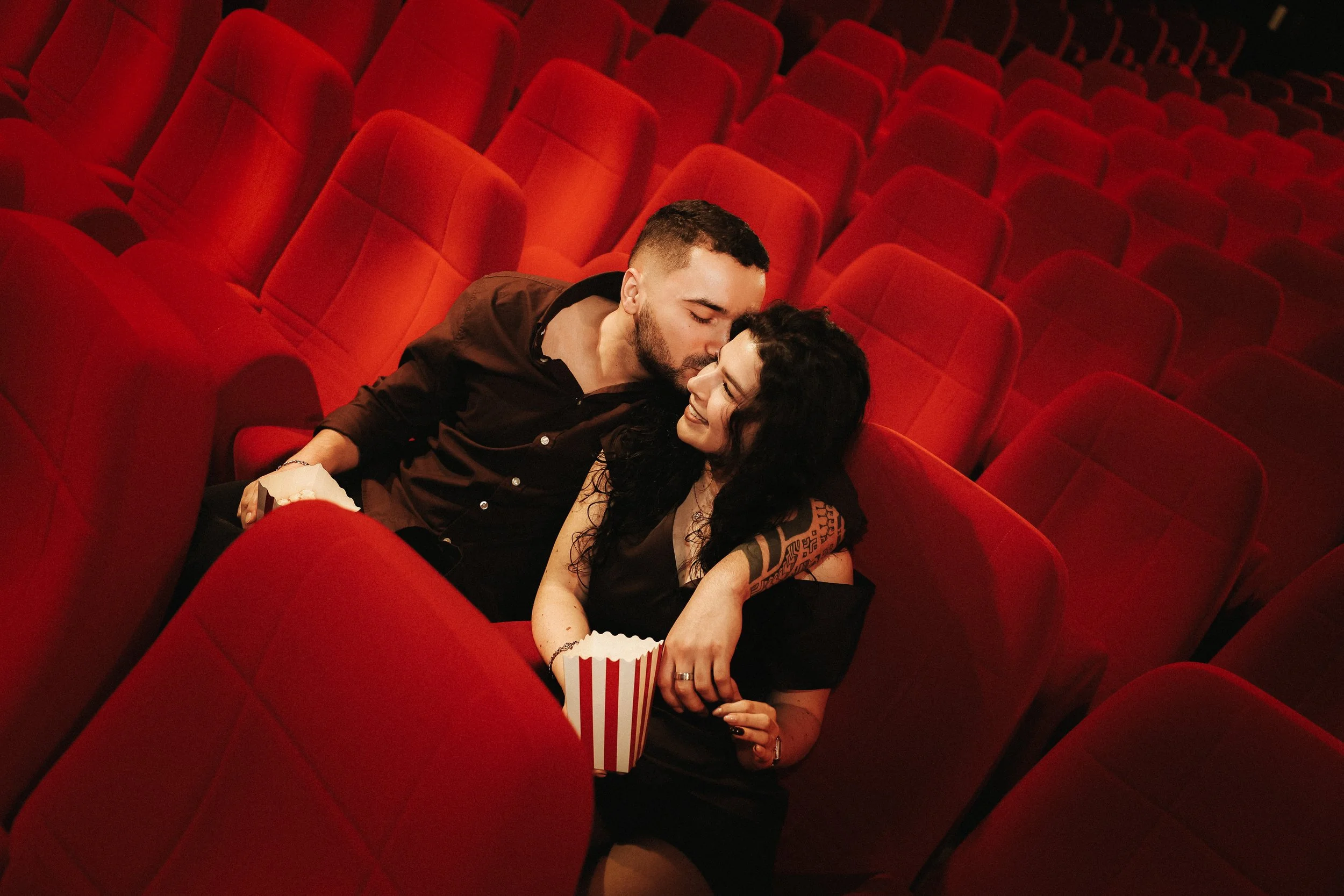 Photographe couple Photographe engagement Photographe Elopement authentique spontané vintage Cherbourg Manche Normandie