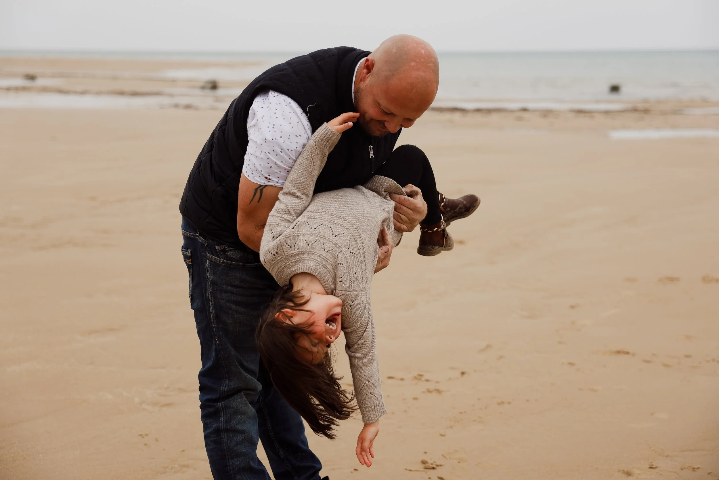 Photographe famille couple grossesse naissance baptême Cherbourg Manche Normandie France Europe