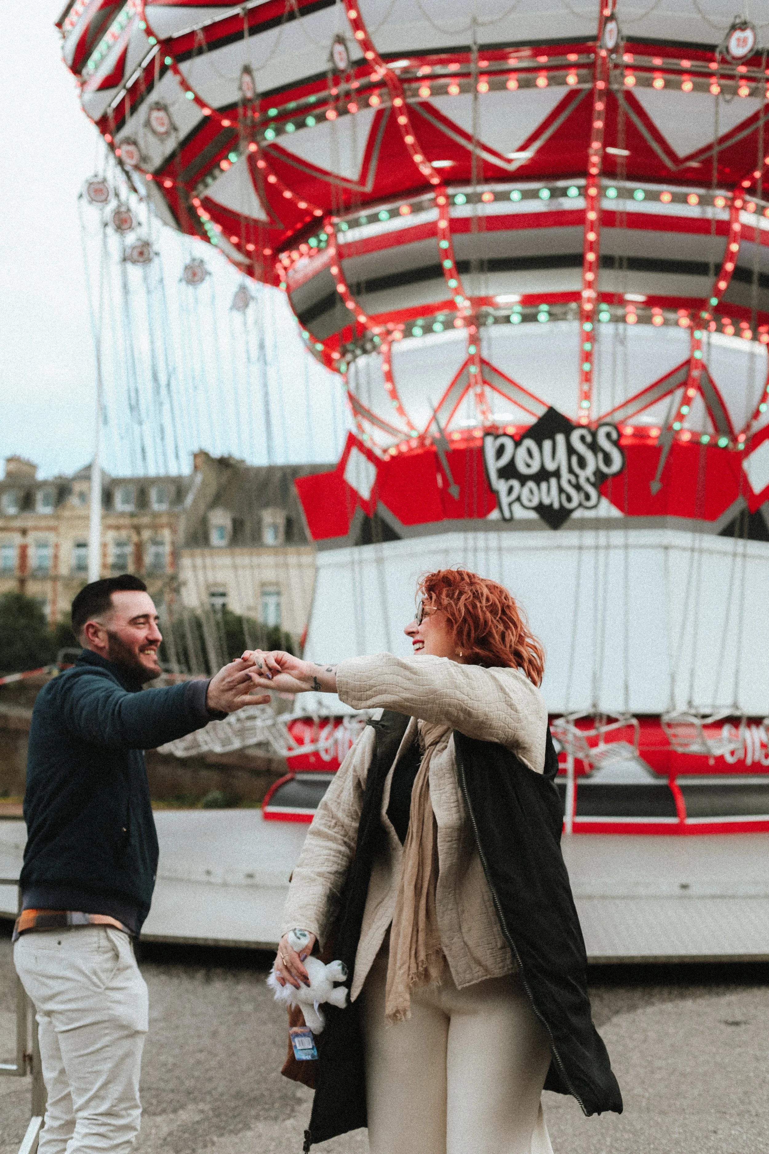 Photographe couple séance photo fête foraine Cherbourg Normandie