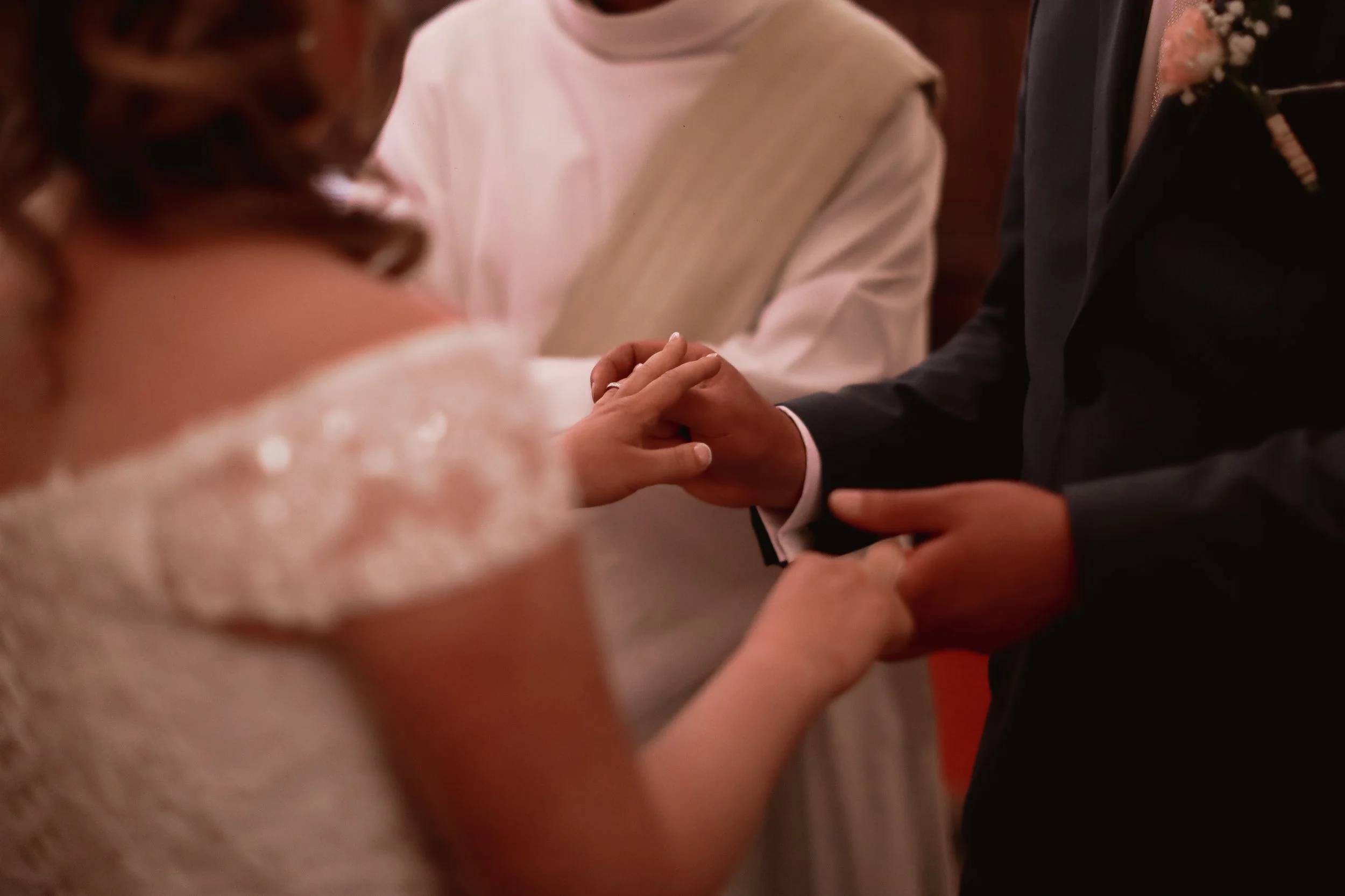 Photographe mariage émotion documentaire edito authentique Cherbourg Manche Normandie France Europe