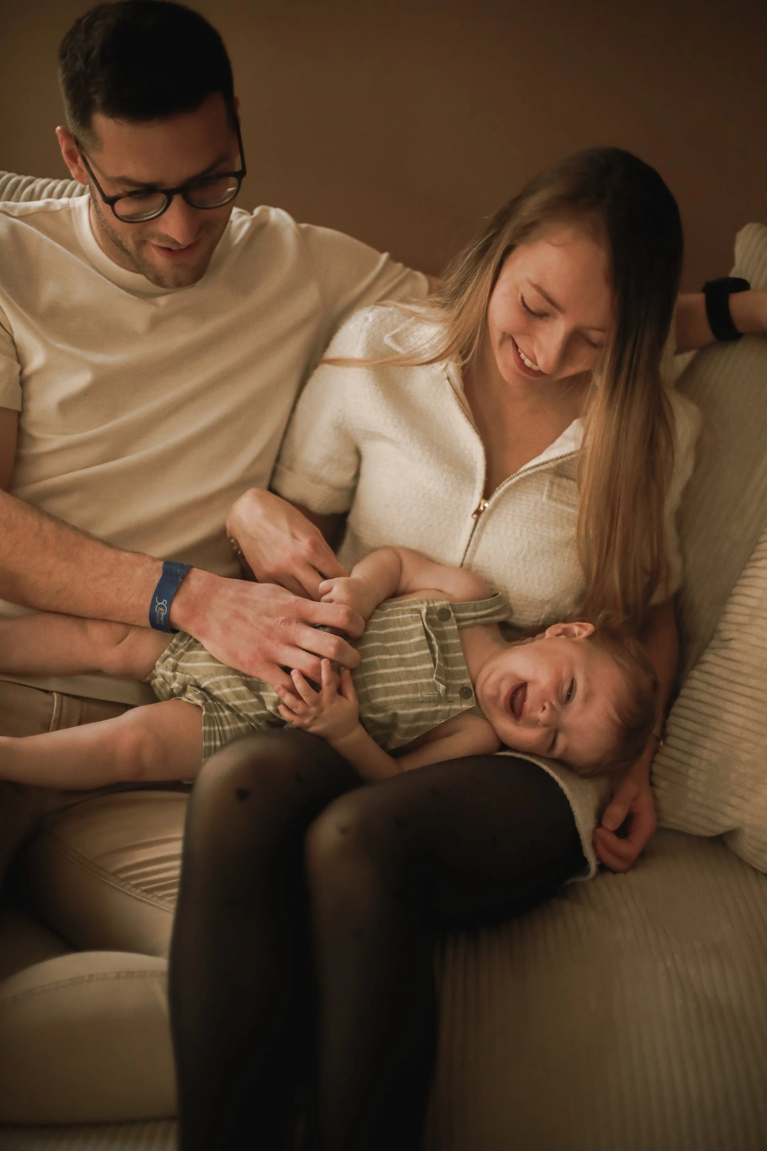 Photographe famille couple grossesse naissance baptême Cherbourg Manche Normandie France Europe