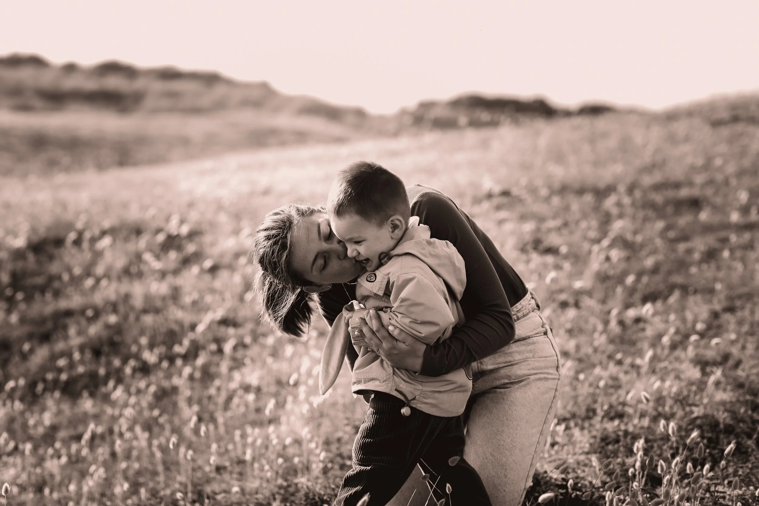 Photographe famille couple grossesse naissance baptême Cherbourg Manche Normandie France Europe