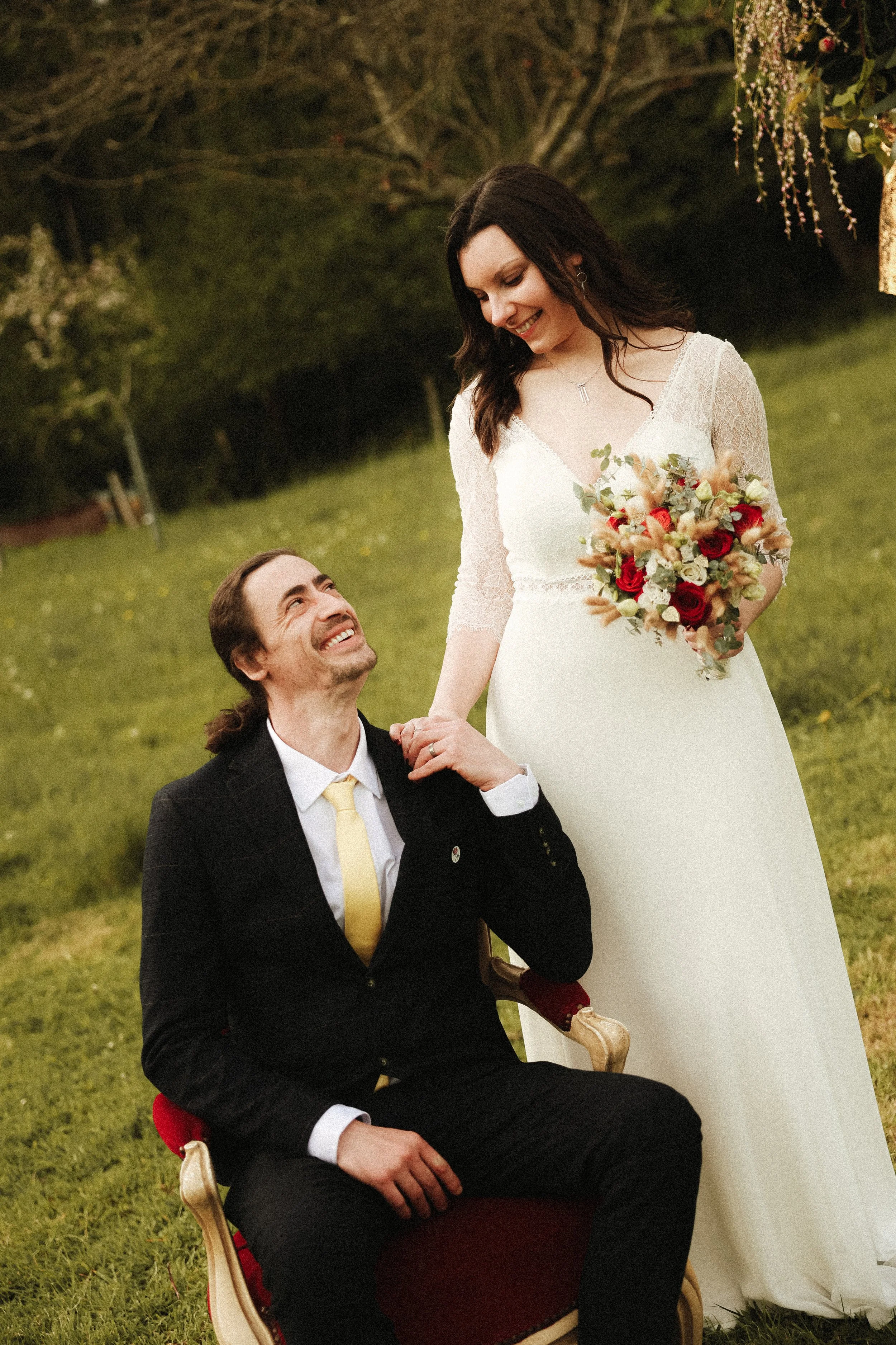 Photographe mariage luxe éditorial authentique spontané vintage Cherbourg Manche Caen Calvados Rouen Le Havre  Normandie