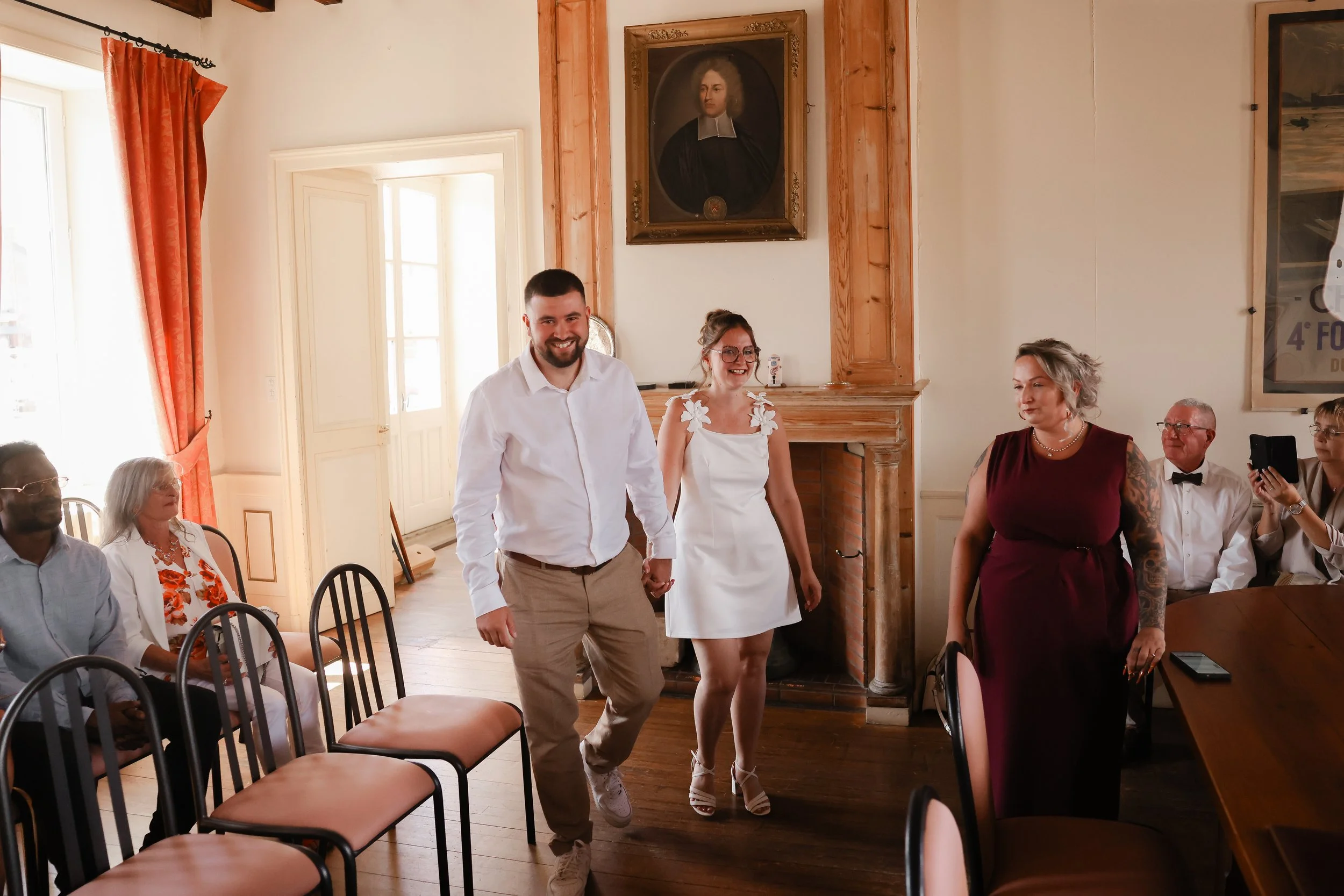 Stessy Lemasle 
Photographe mariage 
Mairie Sainte-Pierre-Eglise
Repas de mariage au Restaurant le Panoramique à Saint-Vast-La-Hougue
Normandie
