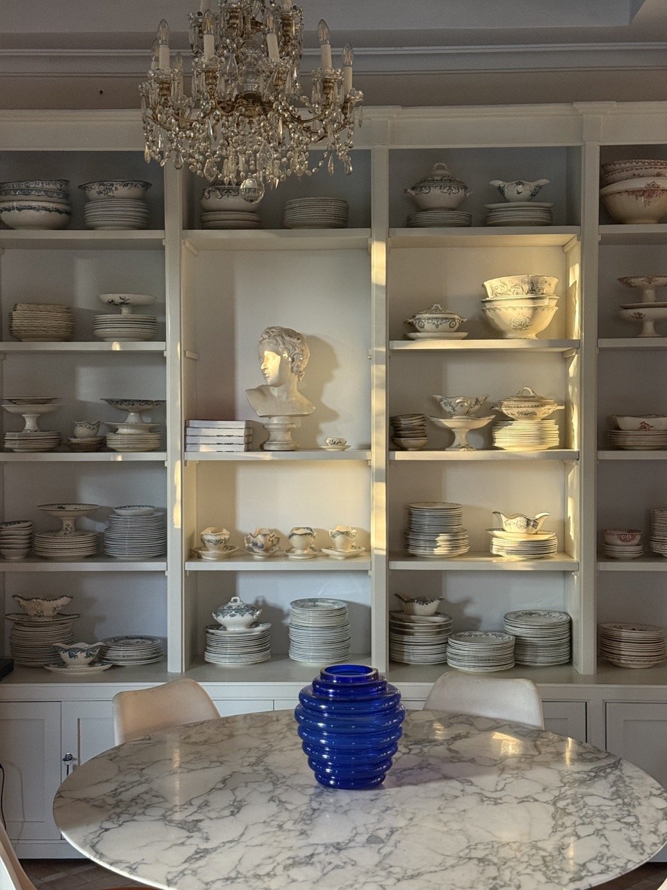 Showroom de location de vaisselle Maison Rinceau à Marrakech