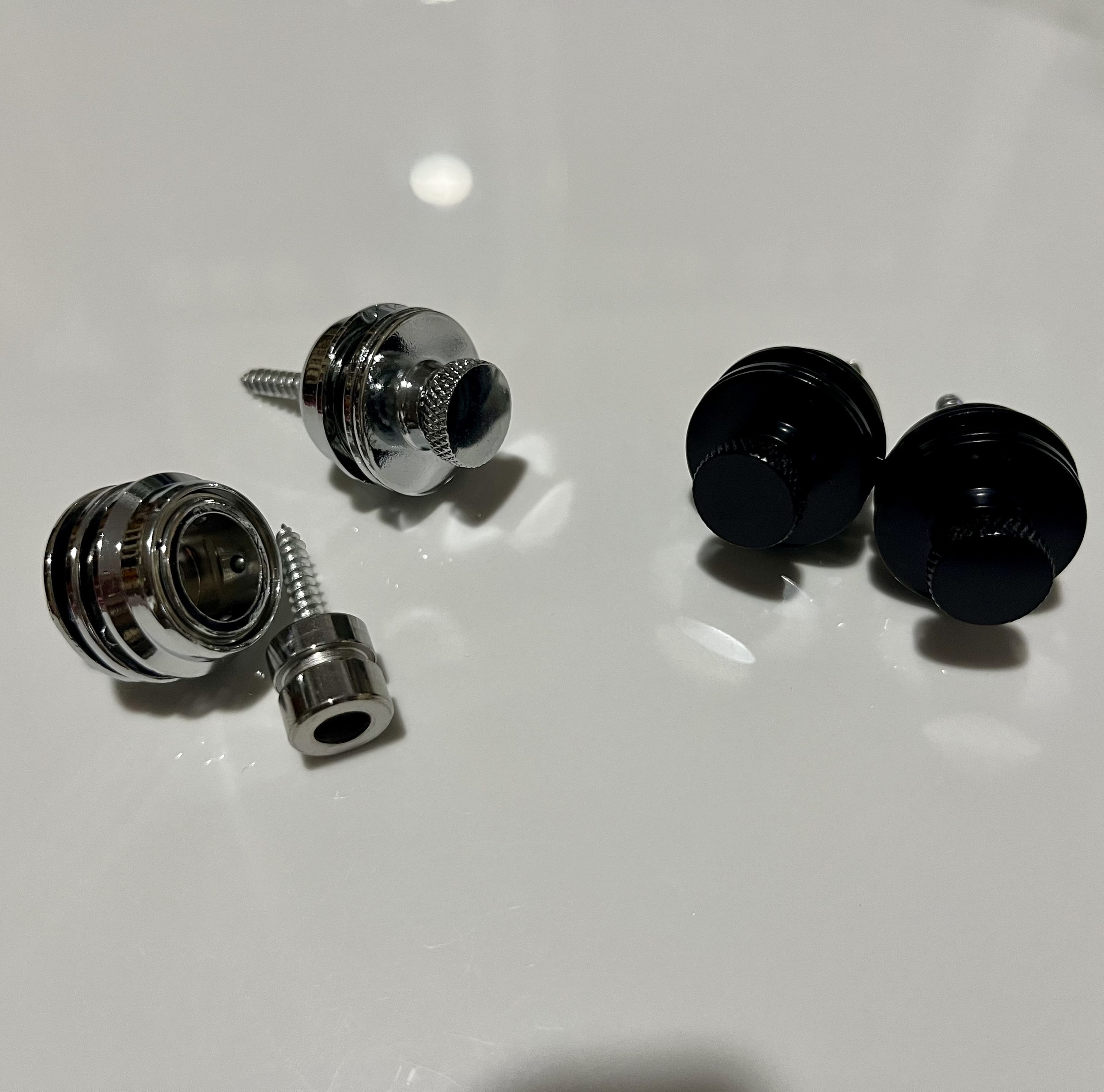 Strap locks (1 pair)