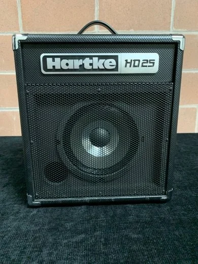Hartke HD25 bass amp (used)