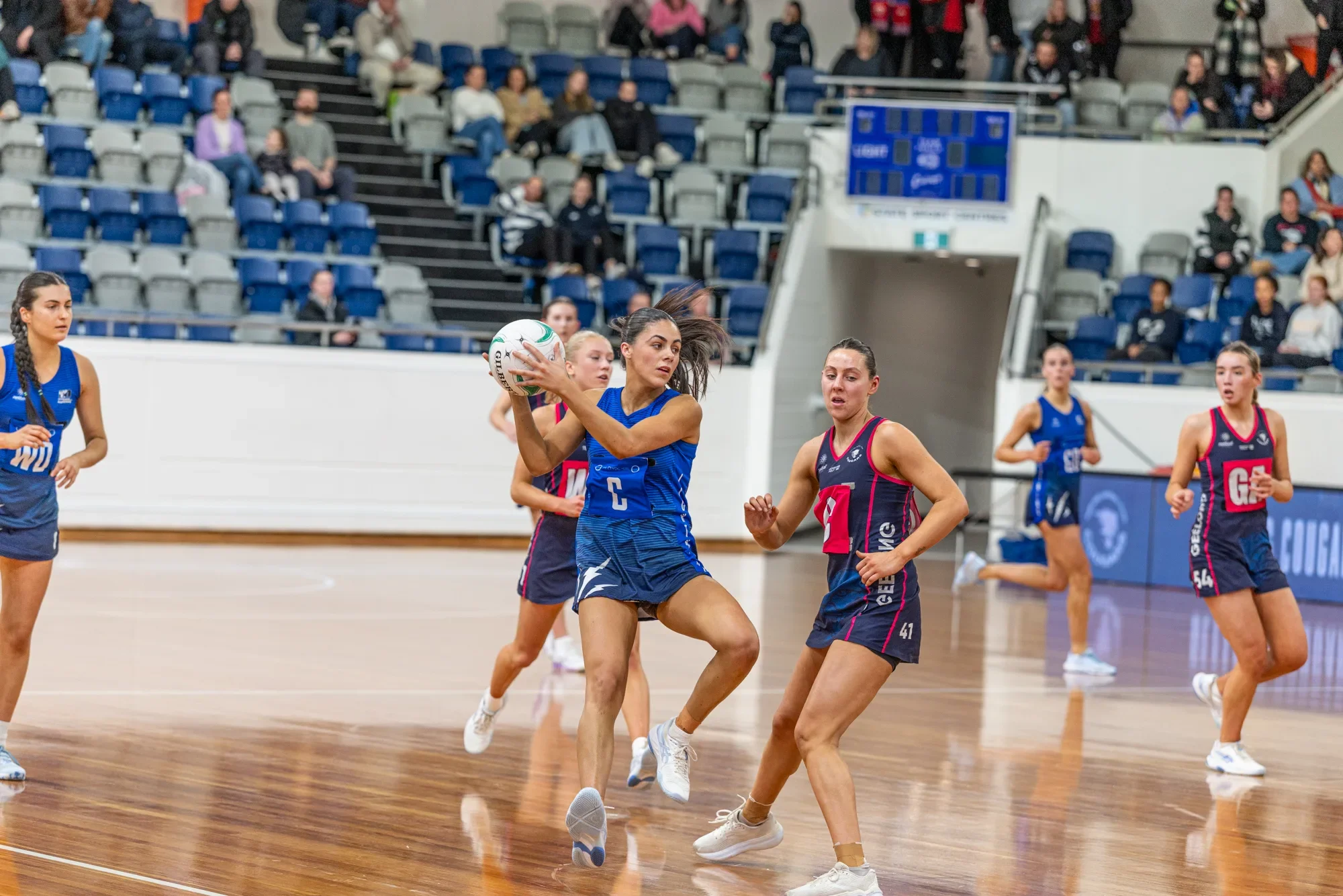 01 NETBALL-Portfolio-21.webp