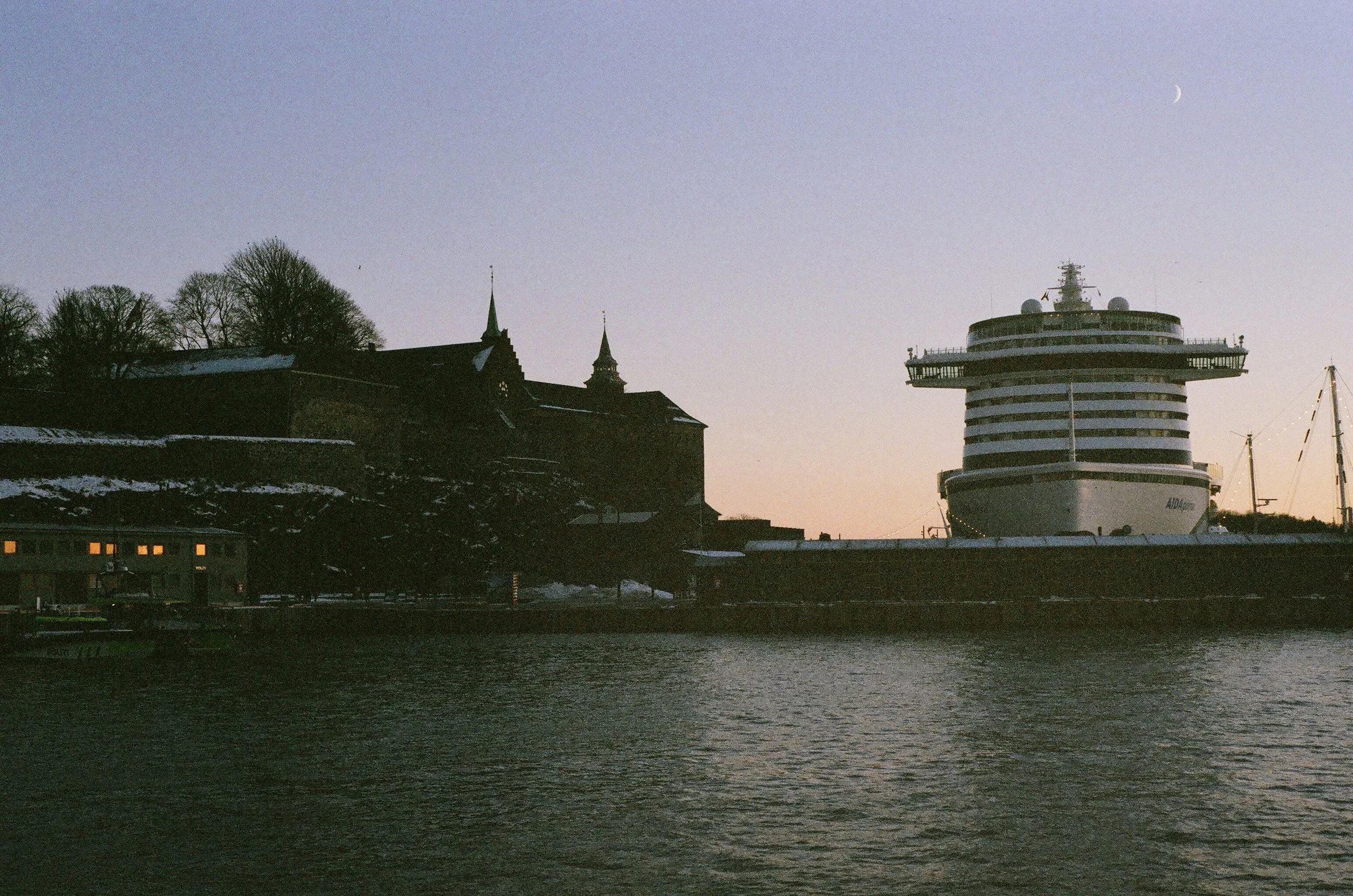 6530 - 04a.JPG