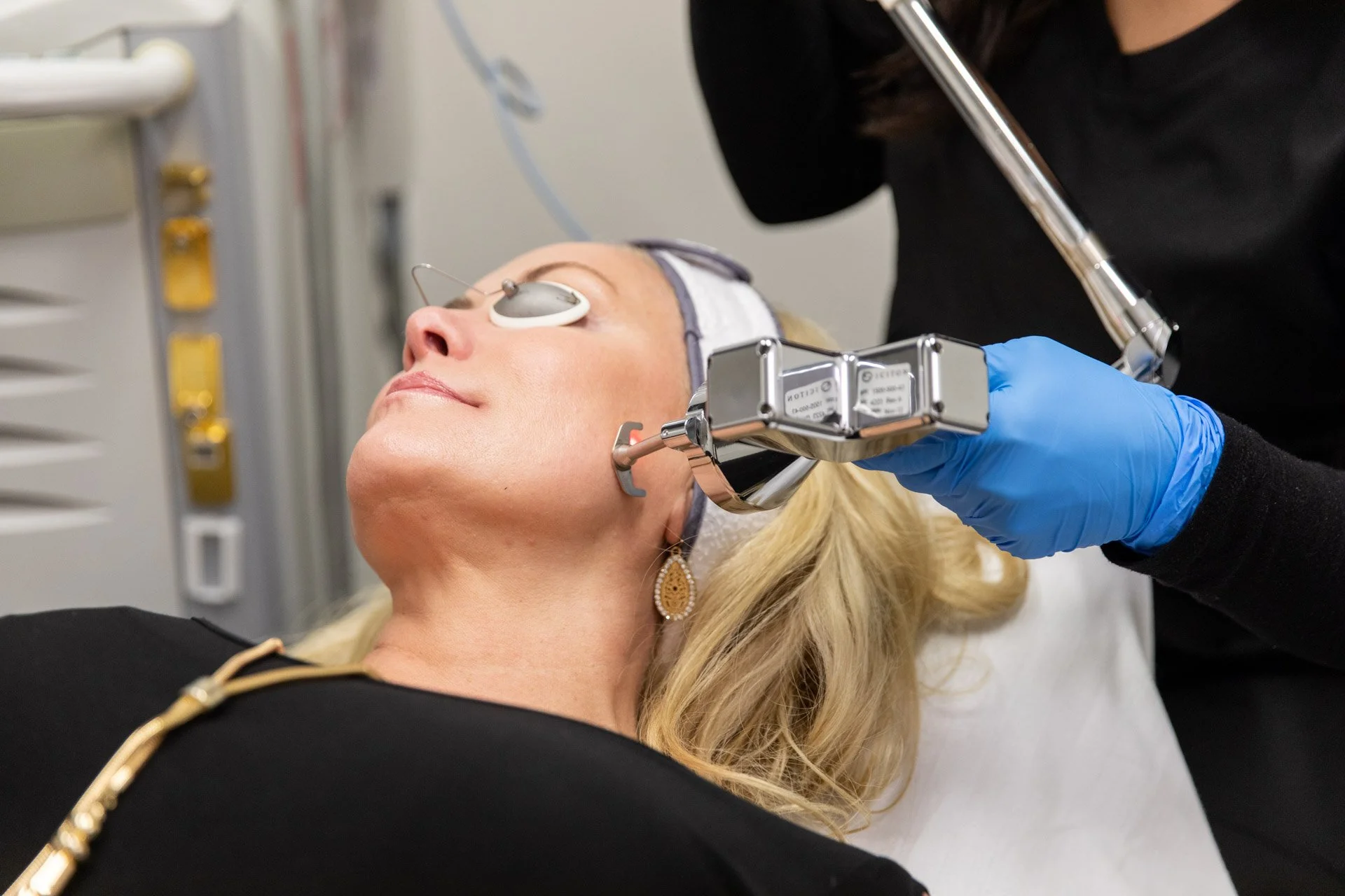CO2 Laser vs. Exion: Finding Your Best Skin Rejuvenation Treatment