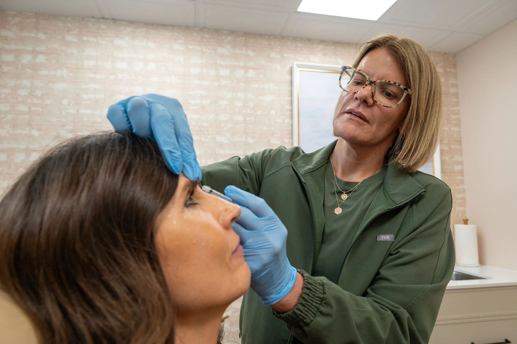 Understanding Injectables: How Does Tox (Jeuveau) Work?