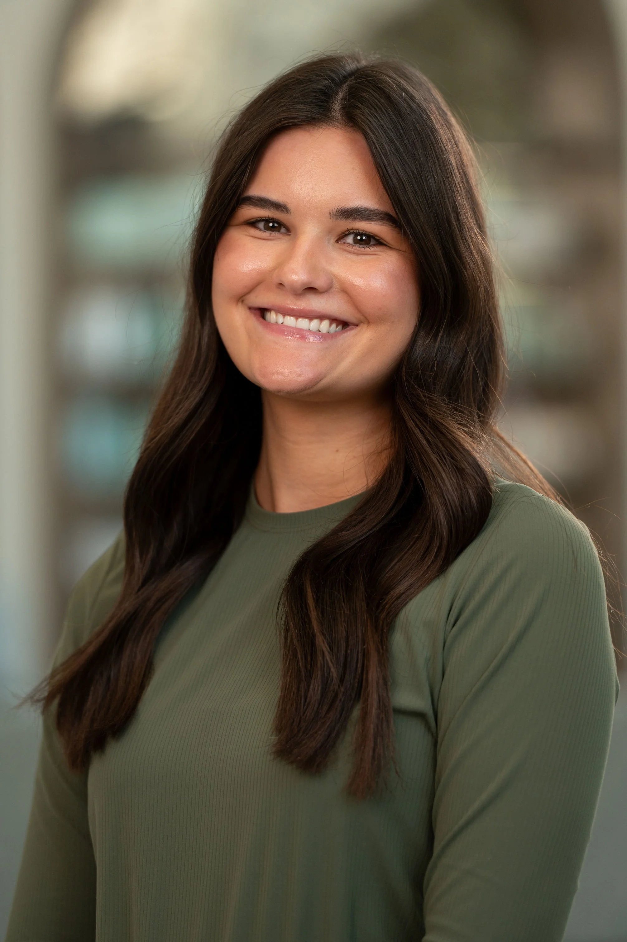 AUtumn Schmeling, wellness coordinator in Mankato, MN-Body contouring and hari restoration