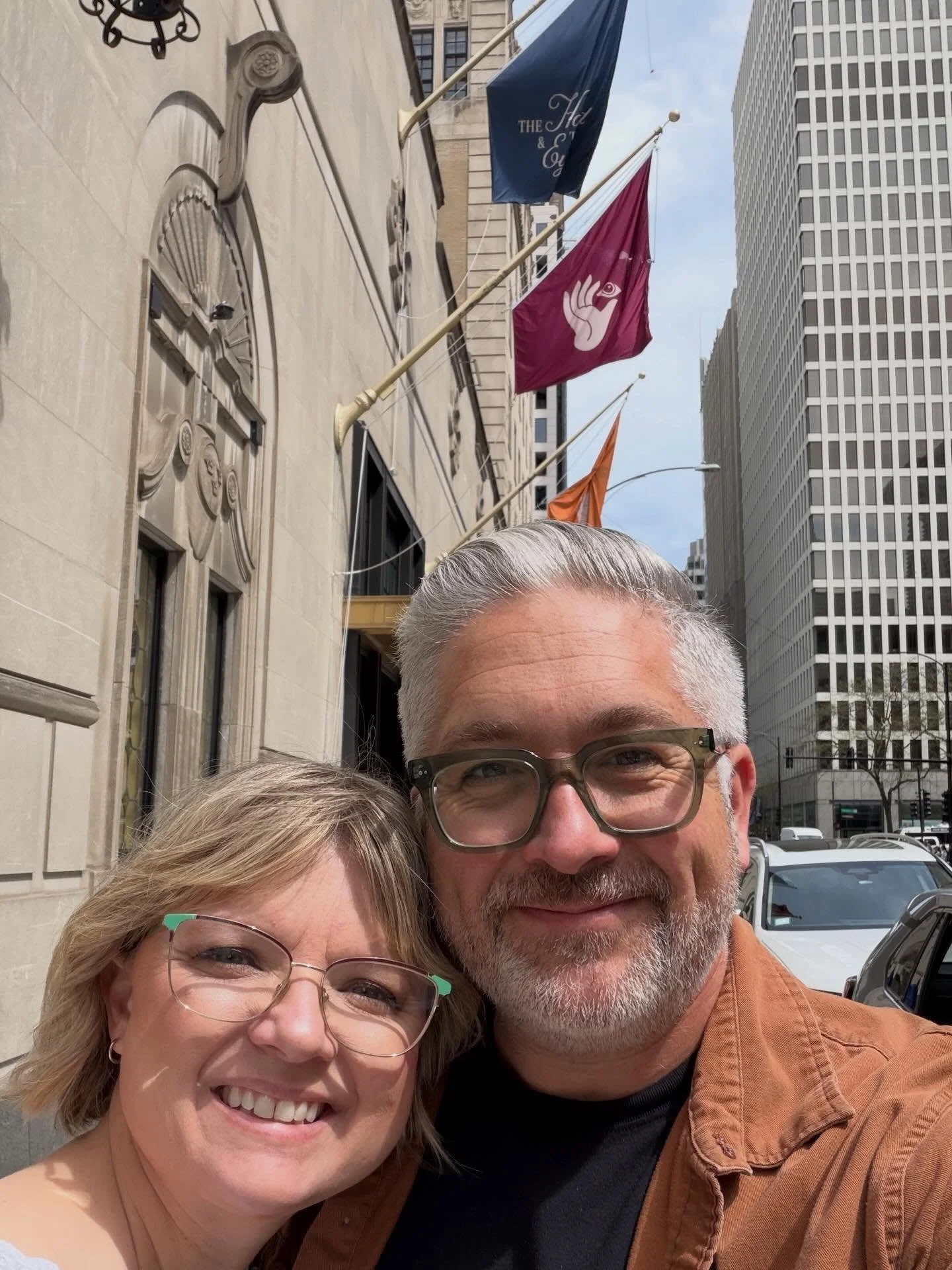 I love Chicago! 

Amazing week hanging with great friends and performing for the opening of @thehandandtheeye if you are coming to Chicago you need to experience this place. It is unbelievable.