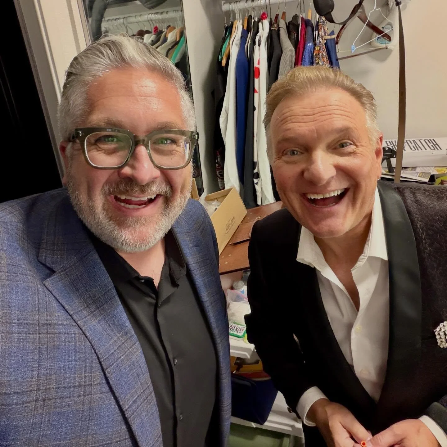 3 great shows in La Quinta @marvynsmagictheater

Thank you Jeff Hobson for hosting me at your wonderful theater!