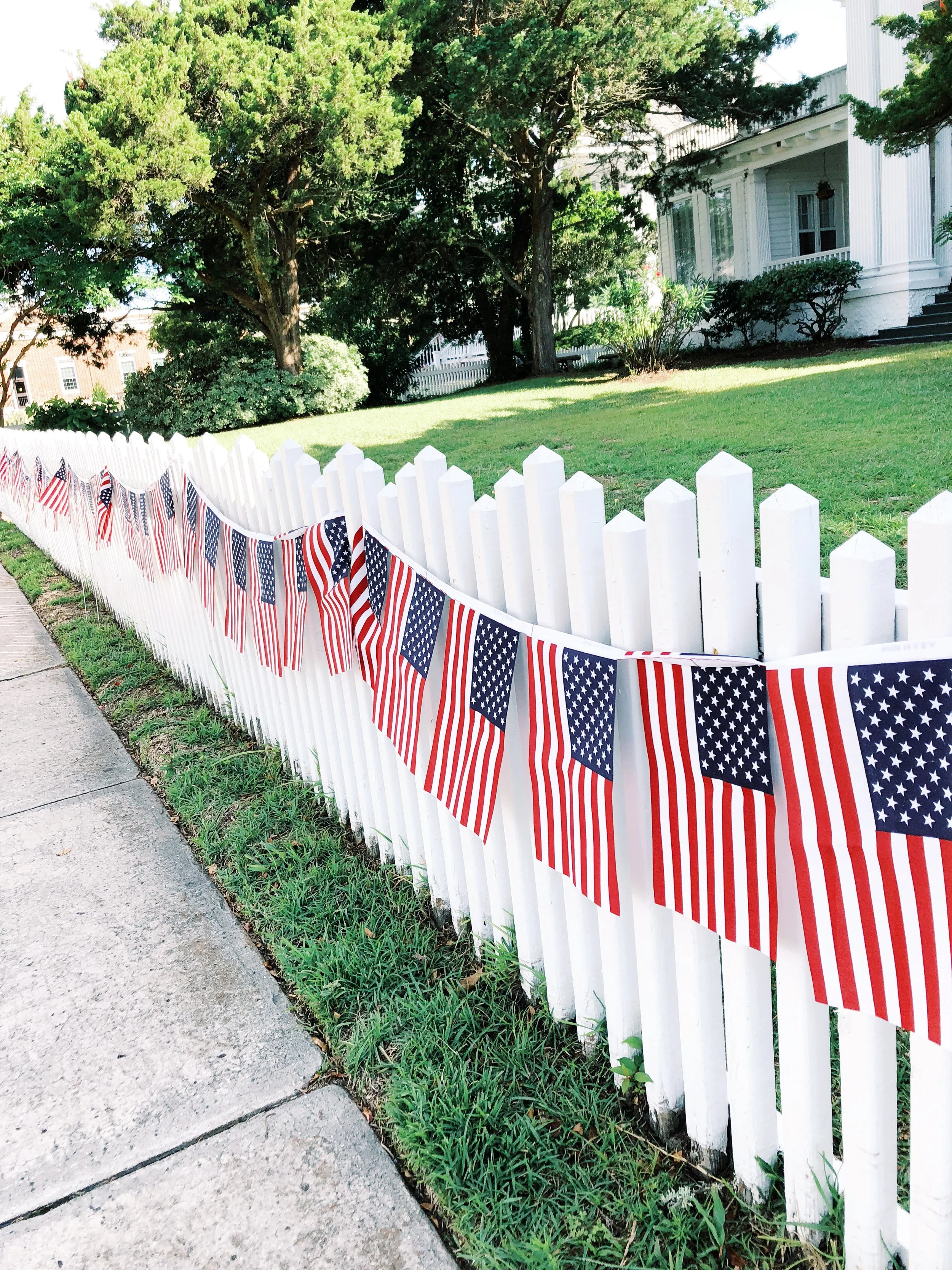 328 - 250 Years of America!