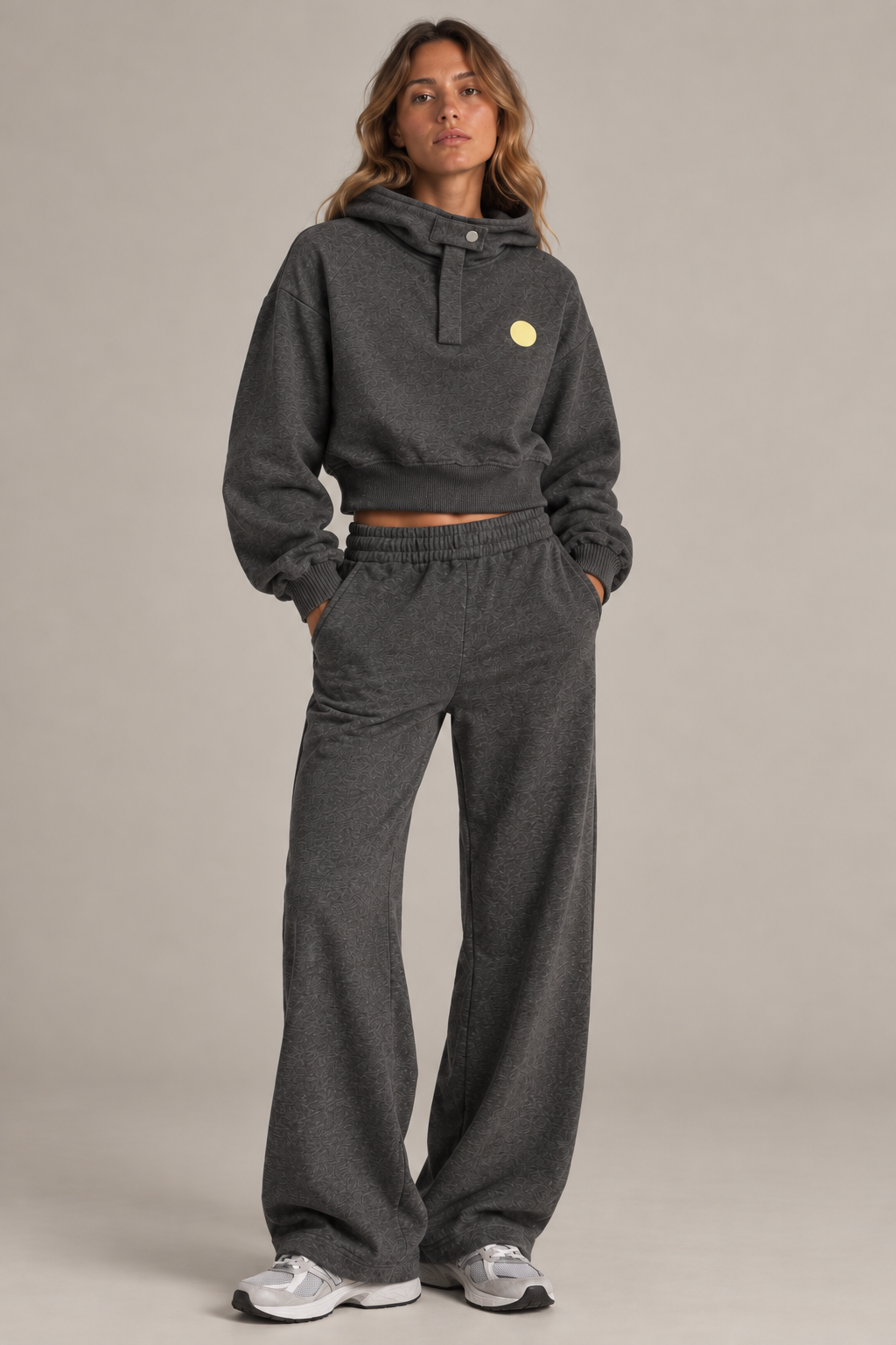 Lookbook en maille gris anthracite.png