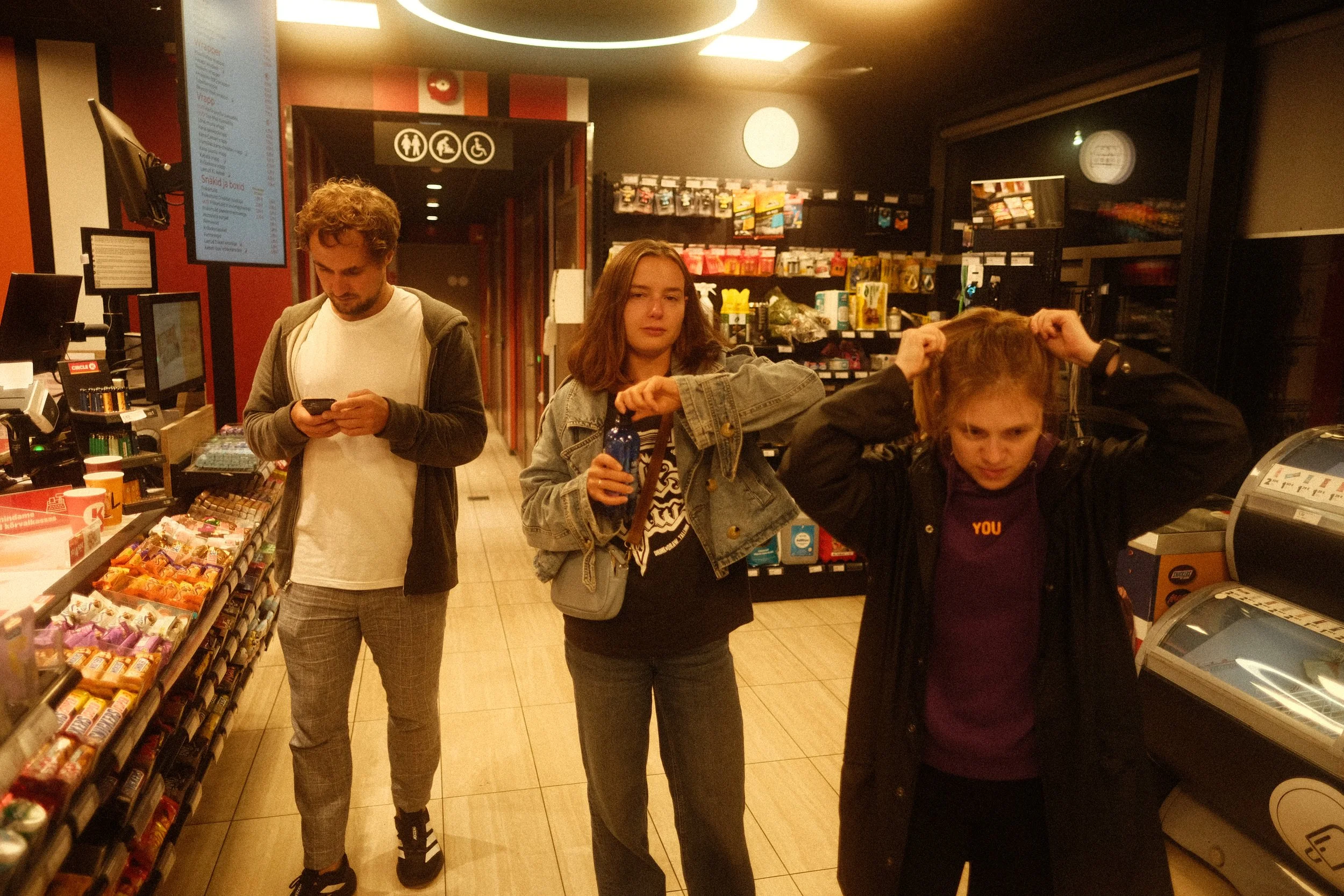 image00247.jpeg