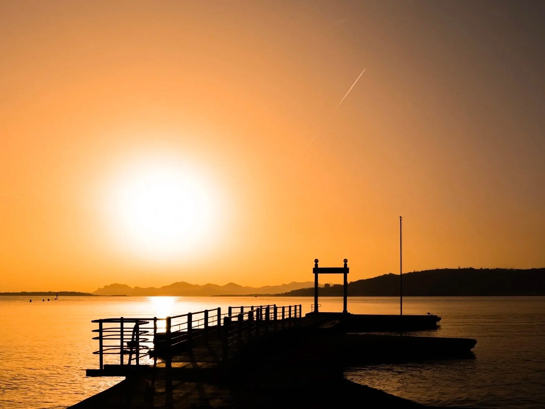 SUNSET x BELLES RIVES from 195€