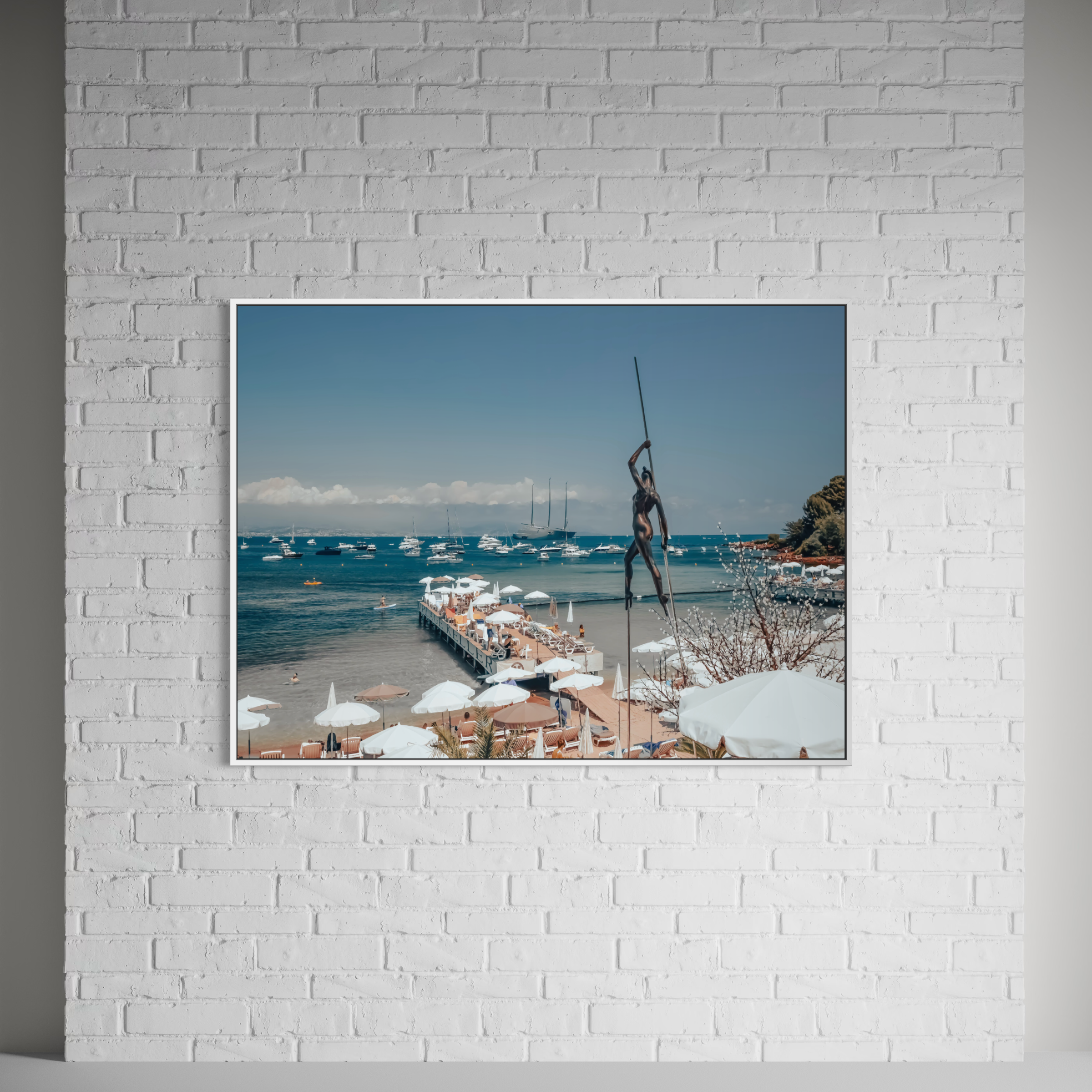 PlageKellerSqWhite.png