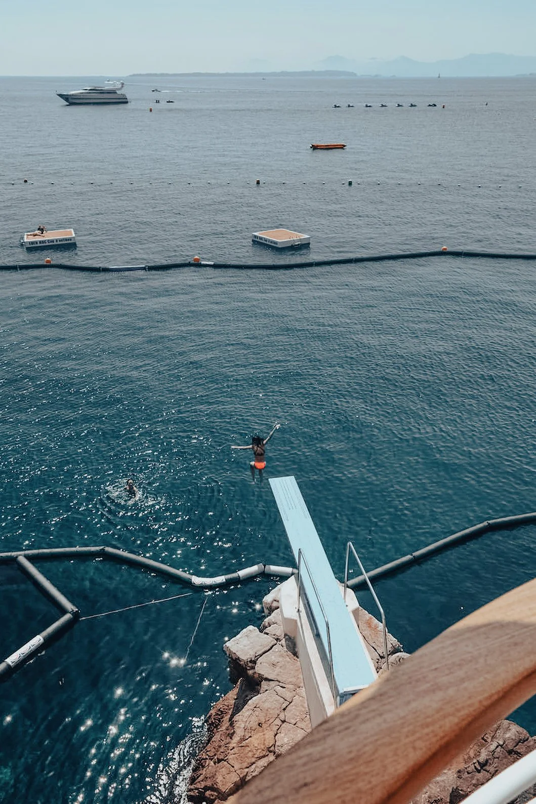 SPRING BOARD, EDEN-ROC
from 195€