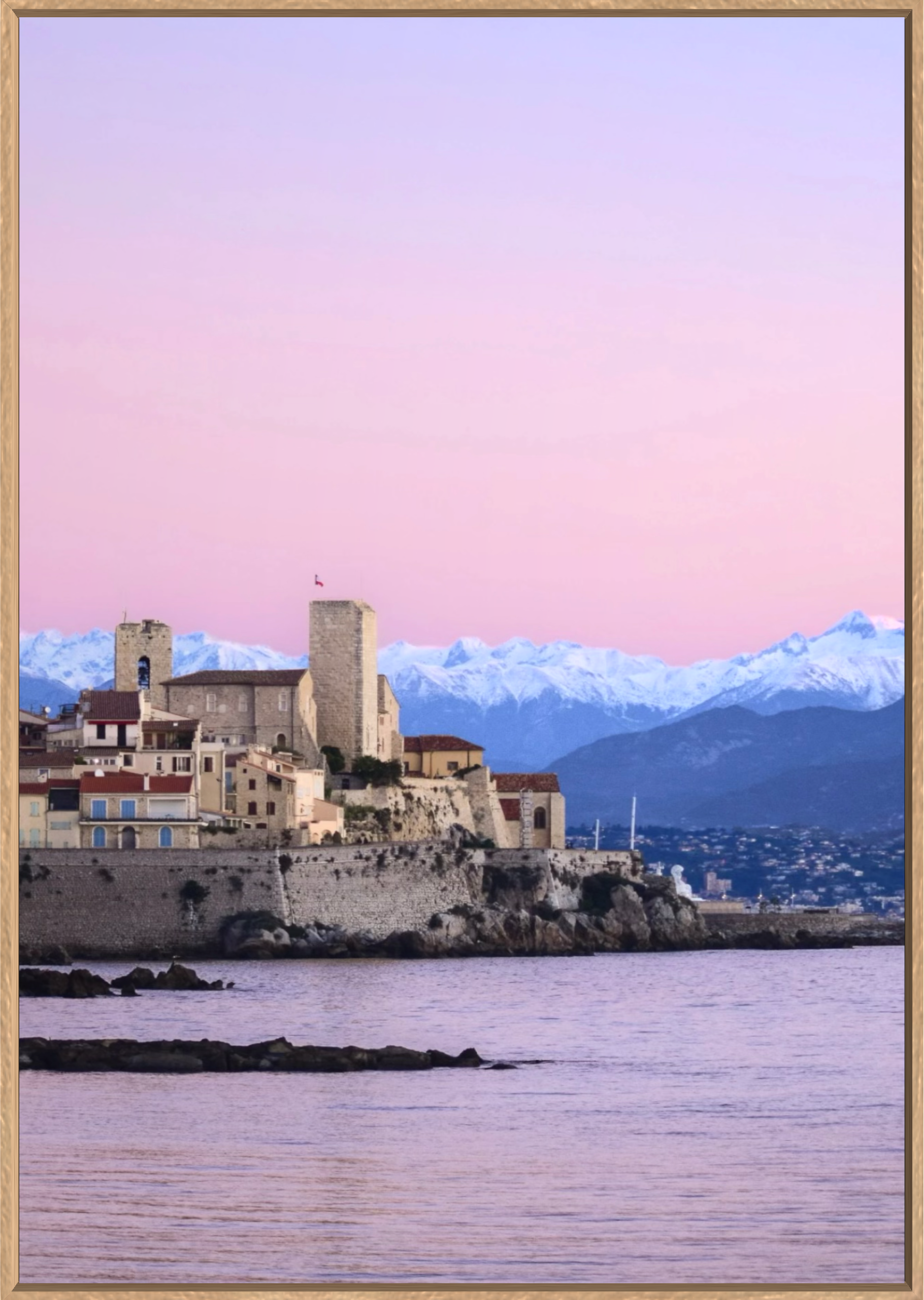 DECEMBER SUNRISE
from 195€