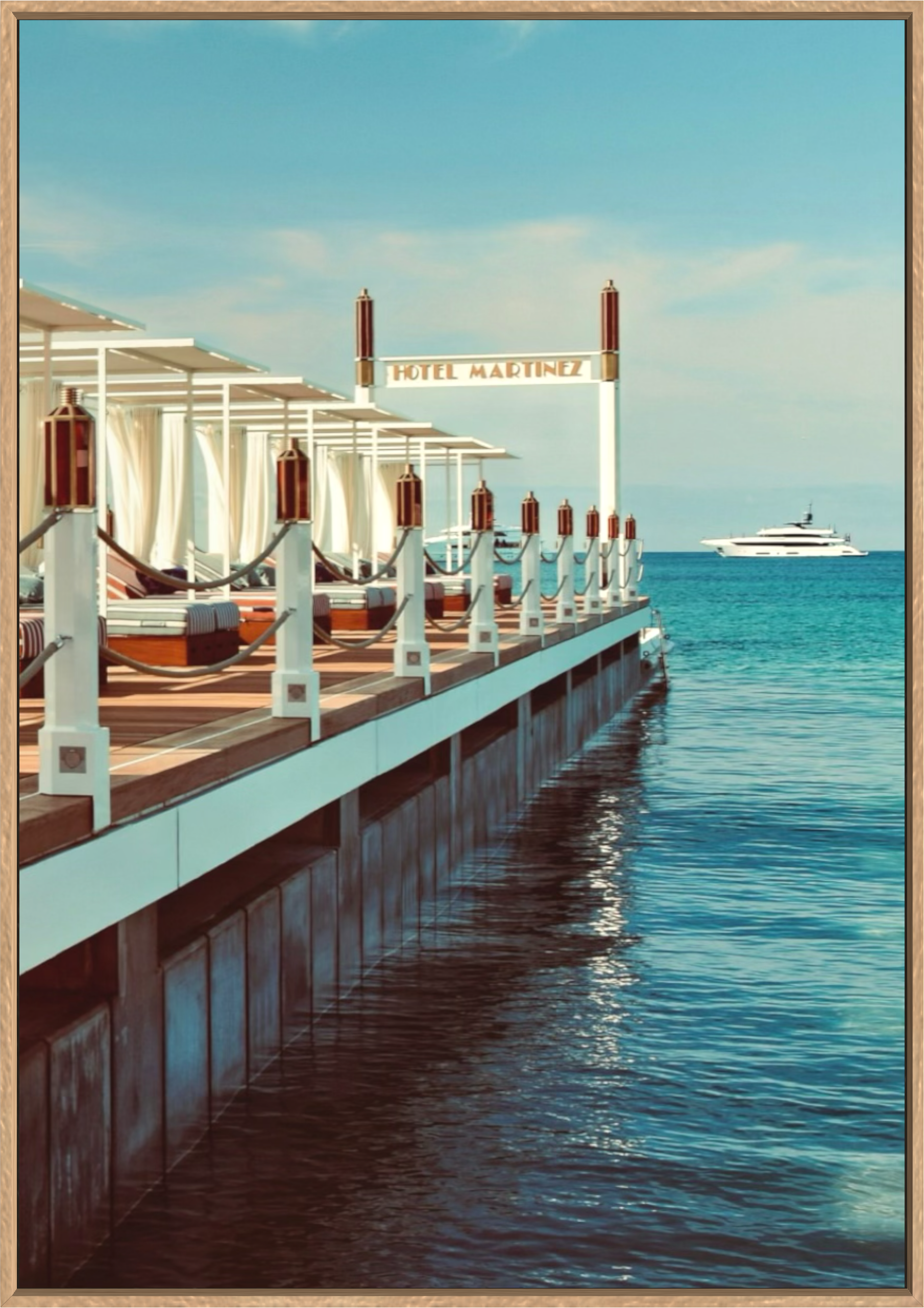 MARTINEZ PLAGE 2025
from 195€