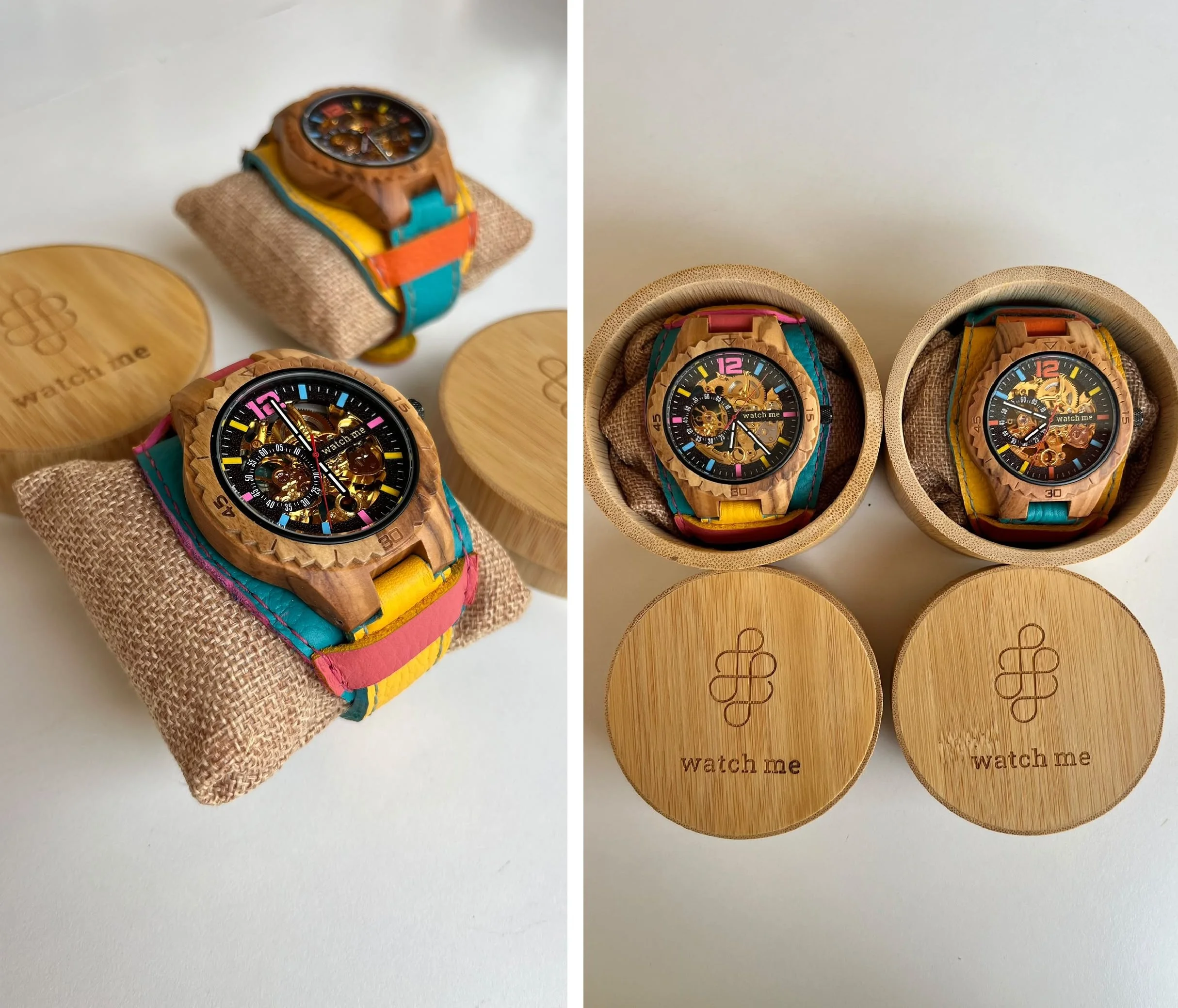 Deux montres avec bracelets colorés, une dans une boîte en bois et l'autre sur un coussin en tissu, accompagnées de deux boîtes rondes en bois gravées avec le texte "watch me".