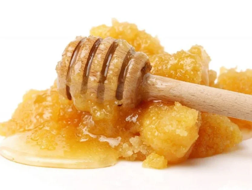 What are the medicinal properties of honey?