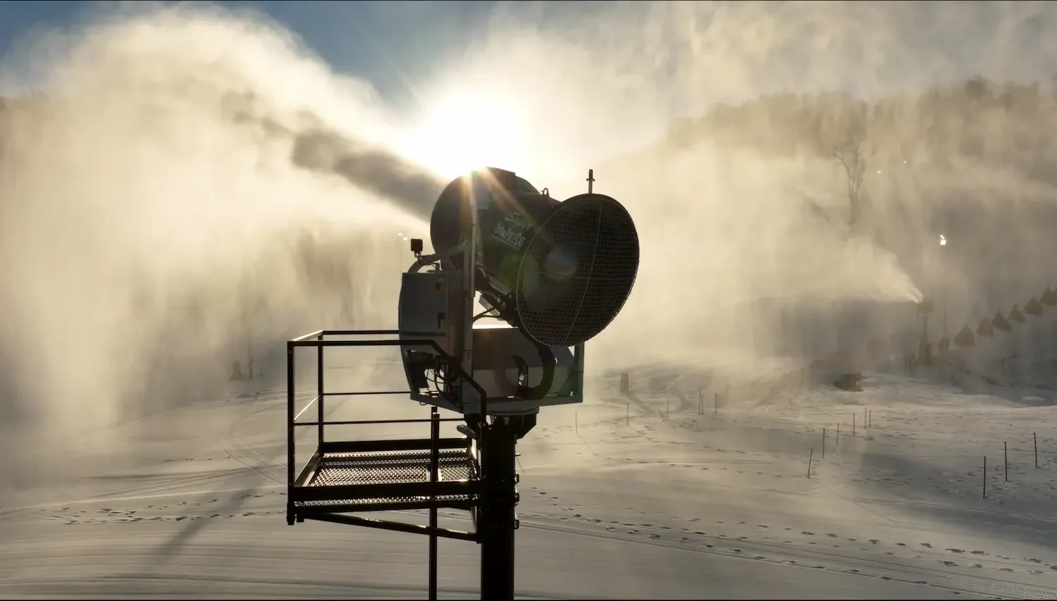 SMI Super Polecat Snowmaker on Denali Tower
