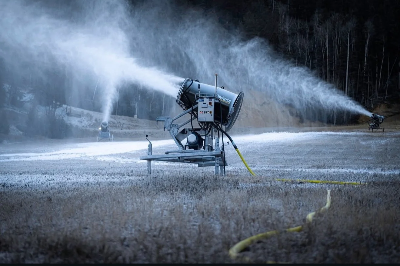 Standard Polecat on Delta chassis making snow