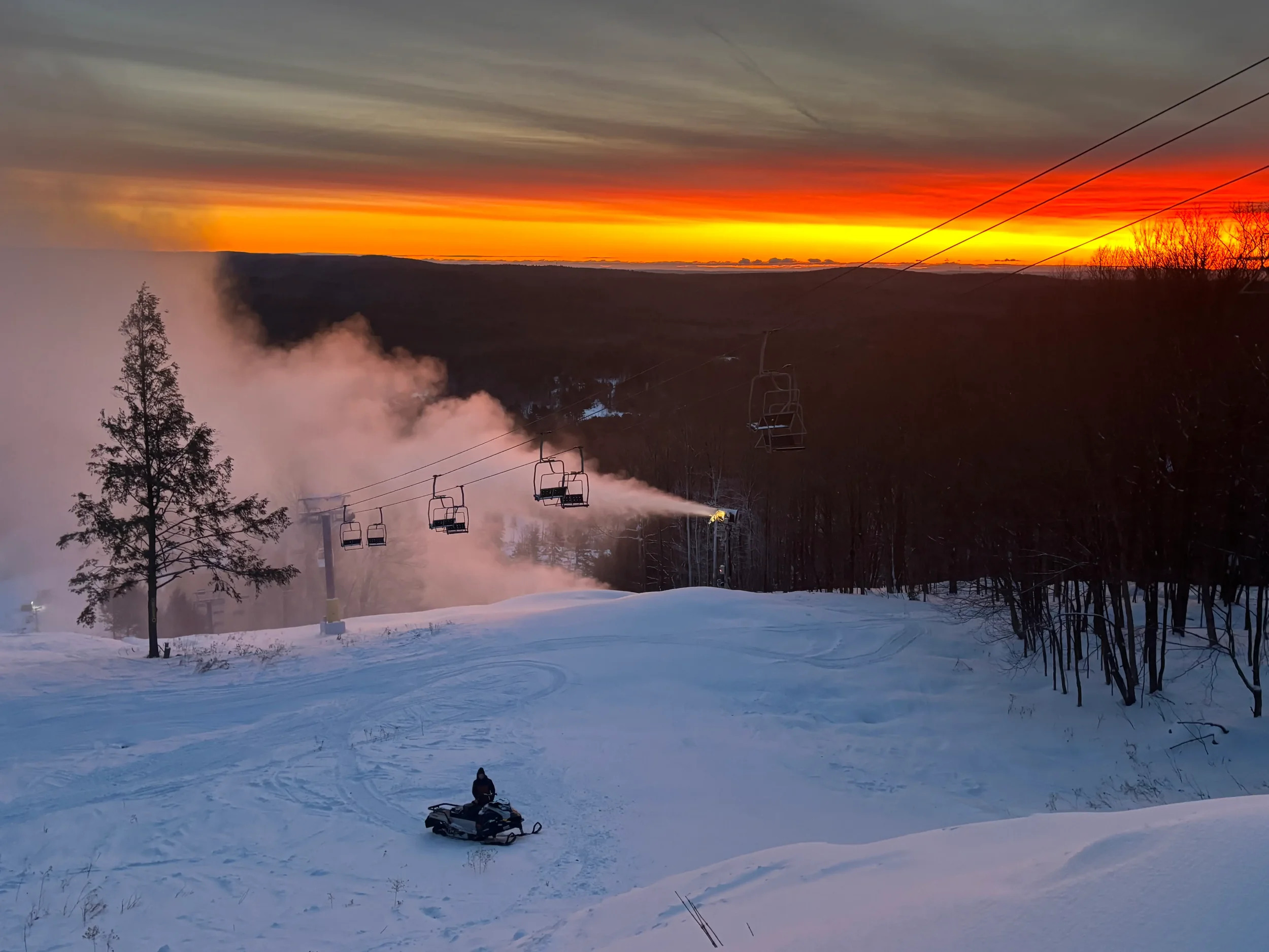 SMI Super Polecat Snowmaker Fully Automated Operation