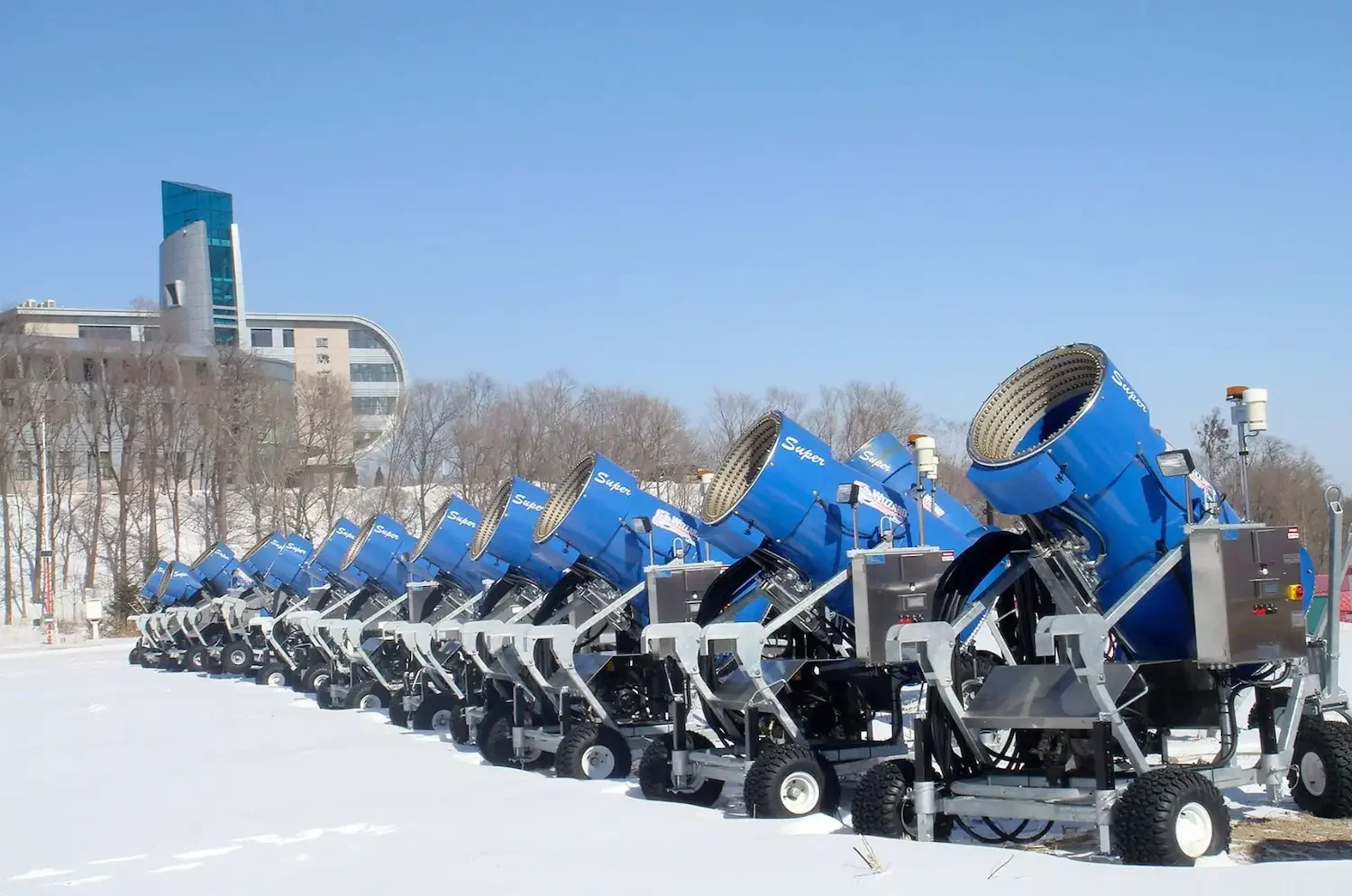 SMI Super Wizzard Snowmakers at Yabuli-Sun Mountain, China